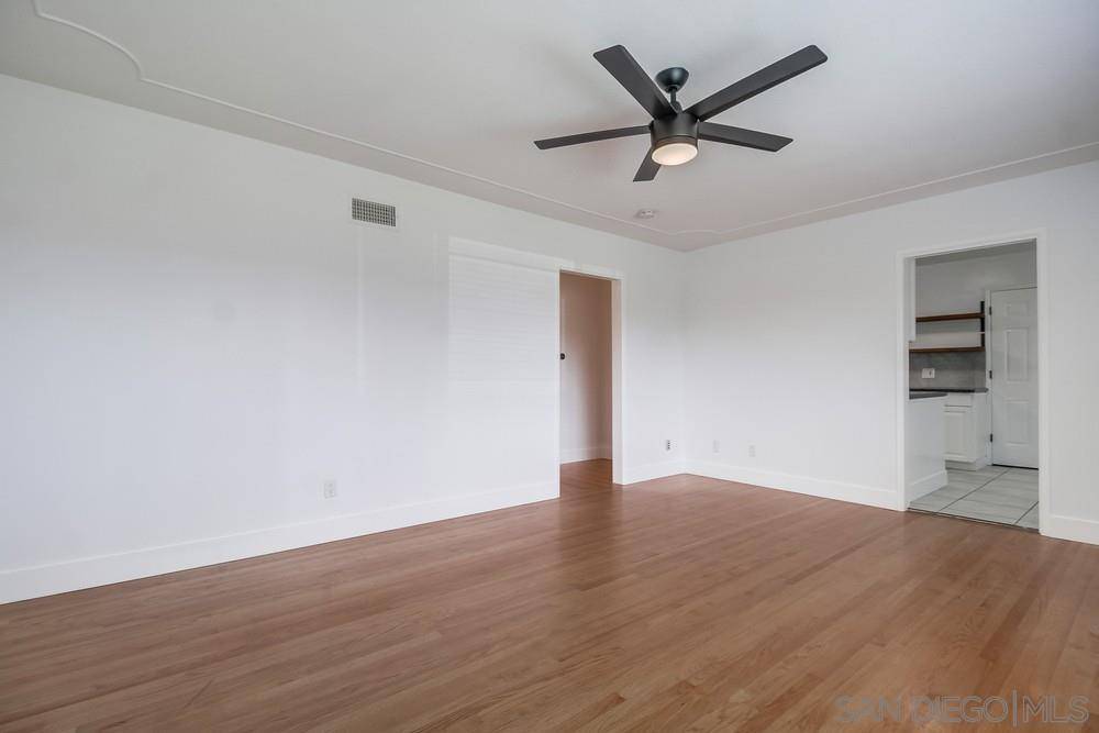 Imperial Beach, CA 91932,1124 Florida St