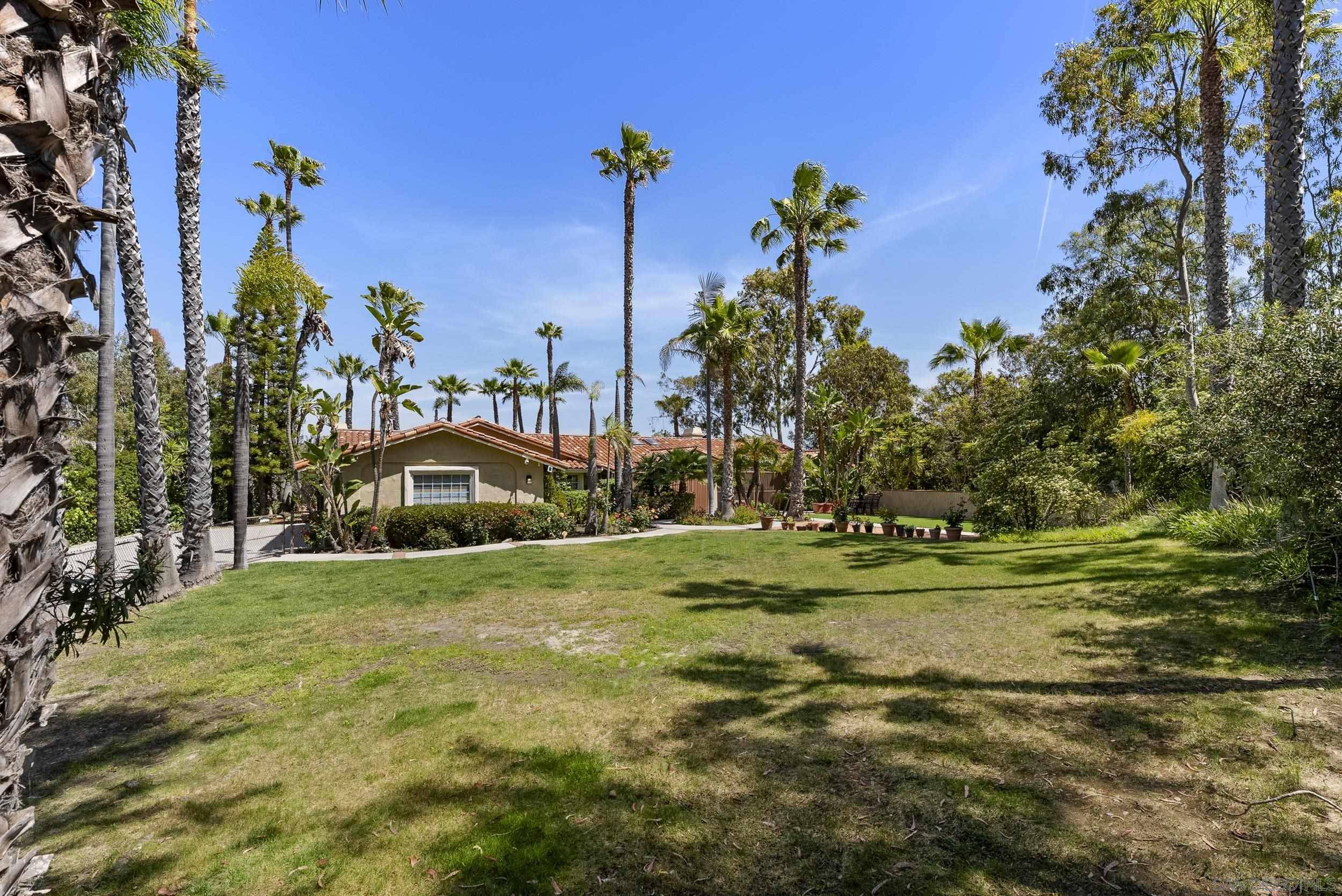 Rancho Santa Fe, CA 92091,6518 Monte Fuego