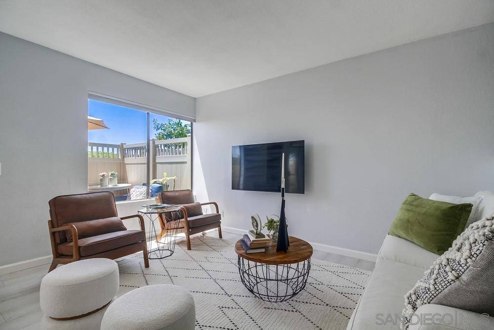 Santee, CA 92071,8834 Tamberly Lane C