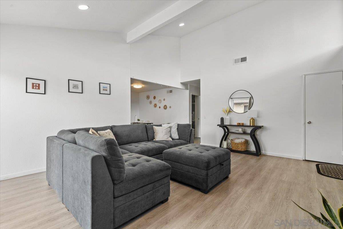 Spring Valley, CA 91977,2305 Nueces Ln