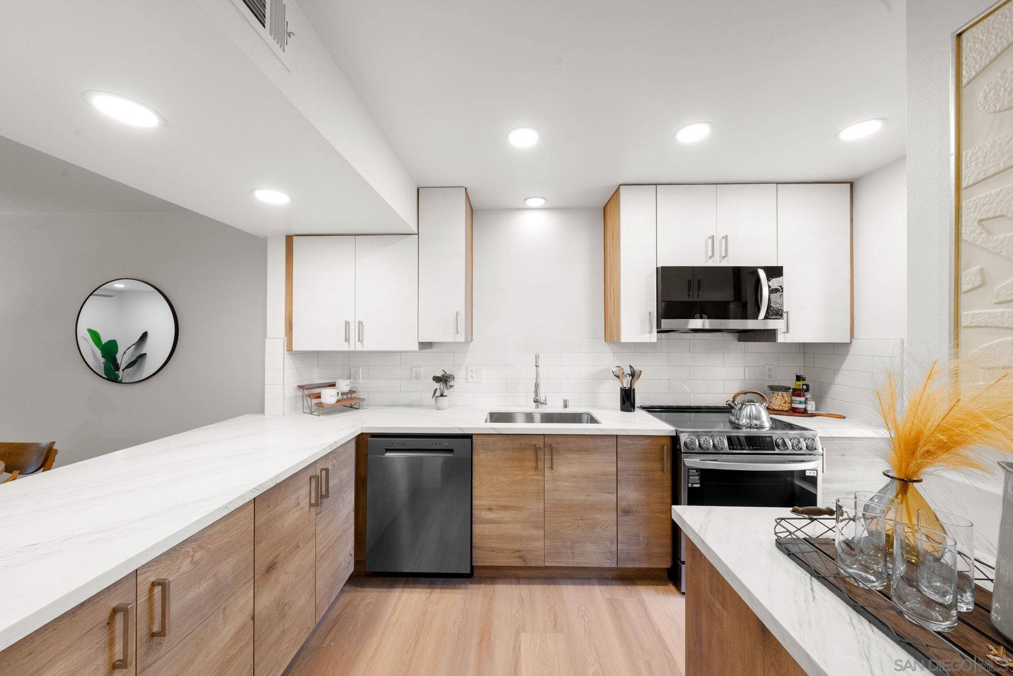 La Mesa, CA 91942,5700 Baltimore Dr 151