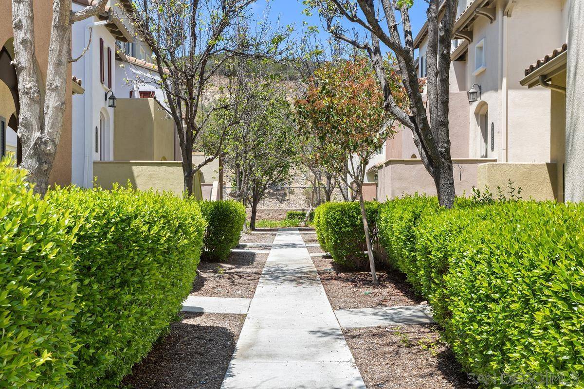 San Marcos, CA 92078,2070 Silverado St