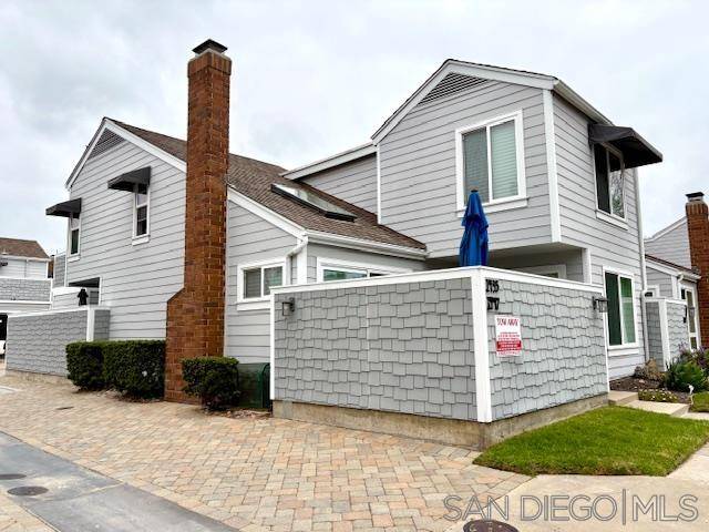 Coronado, CA 92118,1435 1st St