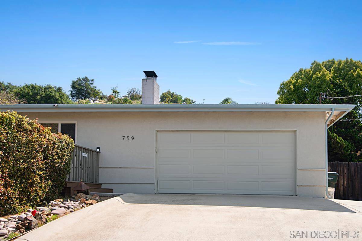 San Marcos, CA 92069,759 Via Flora Rd