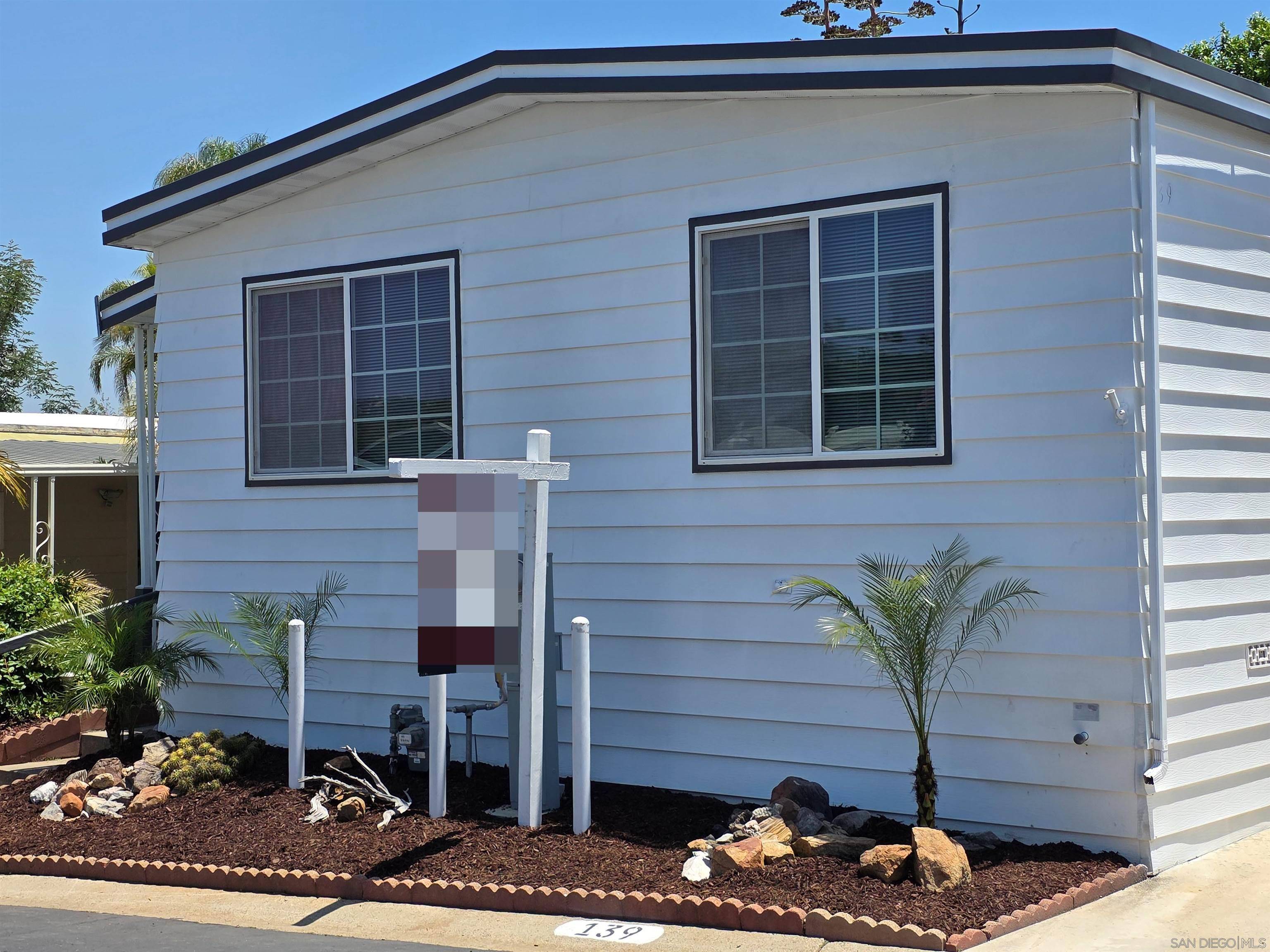 Escondido, CA 92026,525 W El Norte Pkwy ## 139