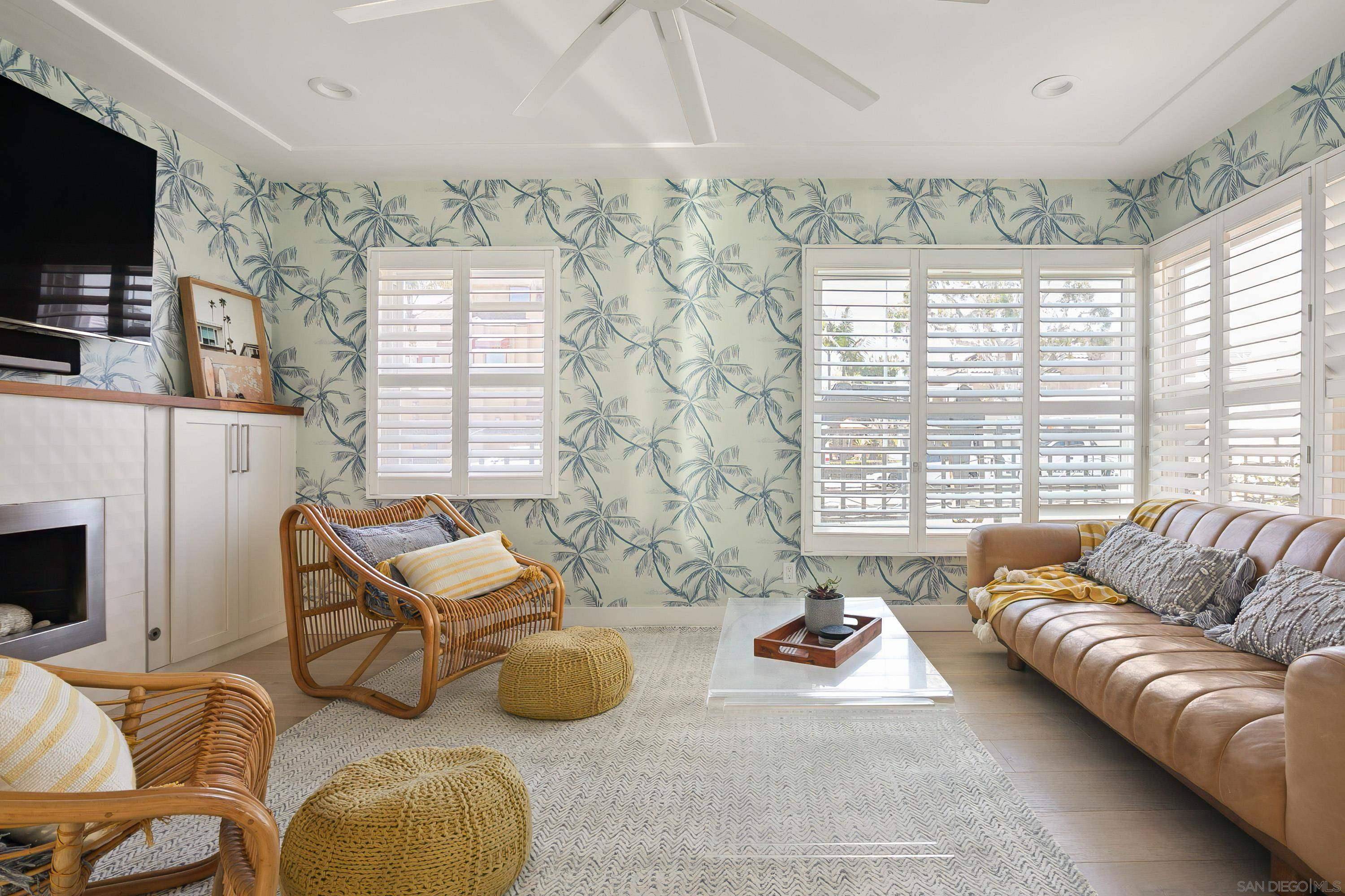 San Diego, CA 92109,805 Brighton Court