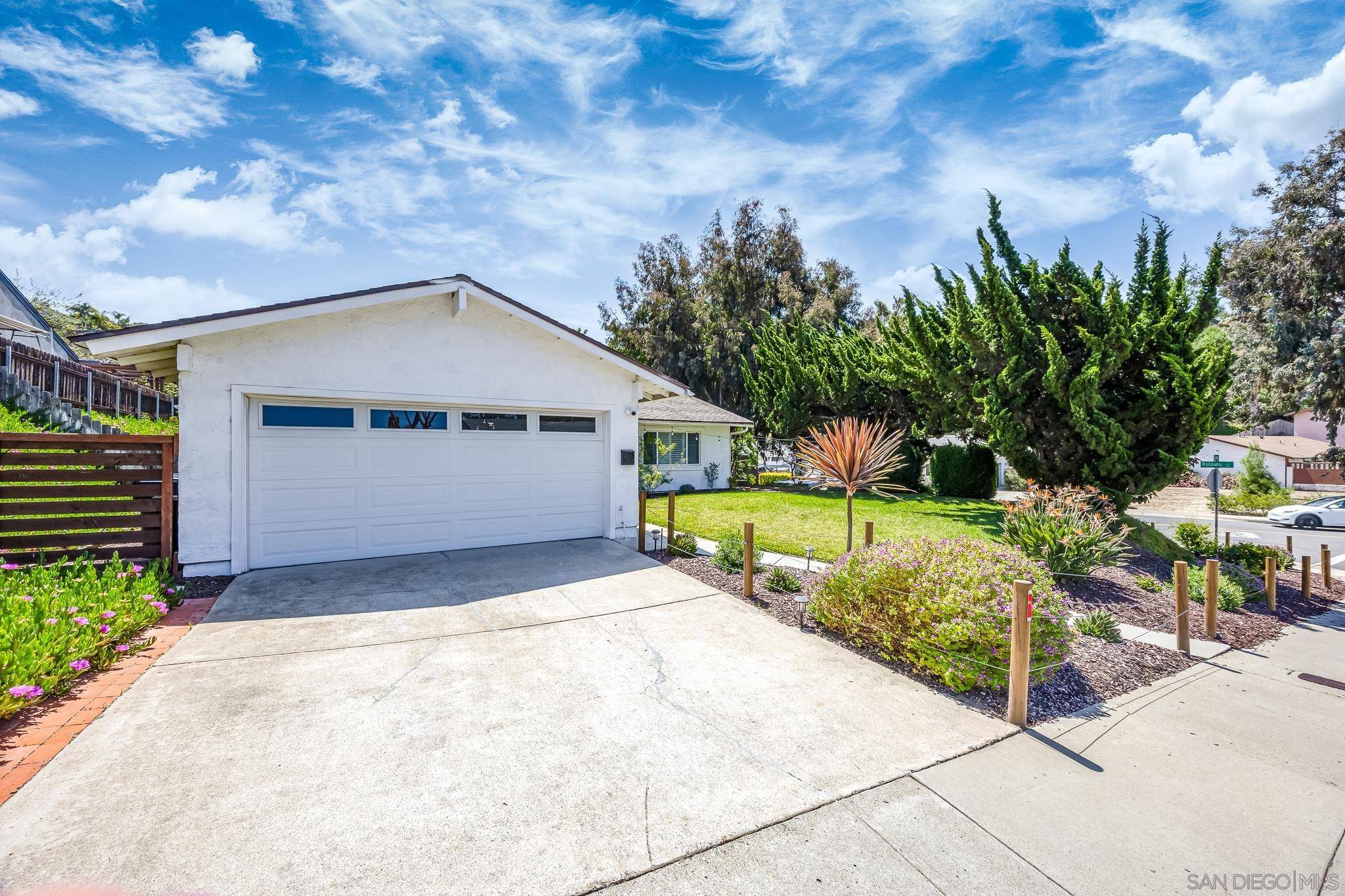 San Diego, CA 92122,6809 Lipmann St