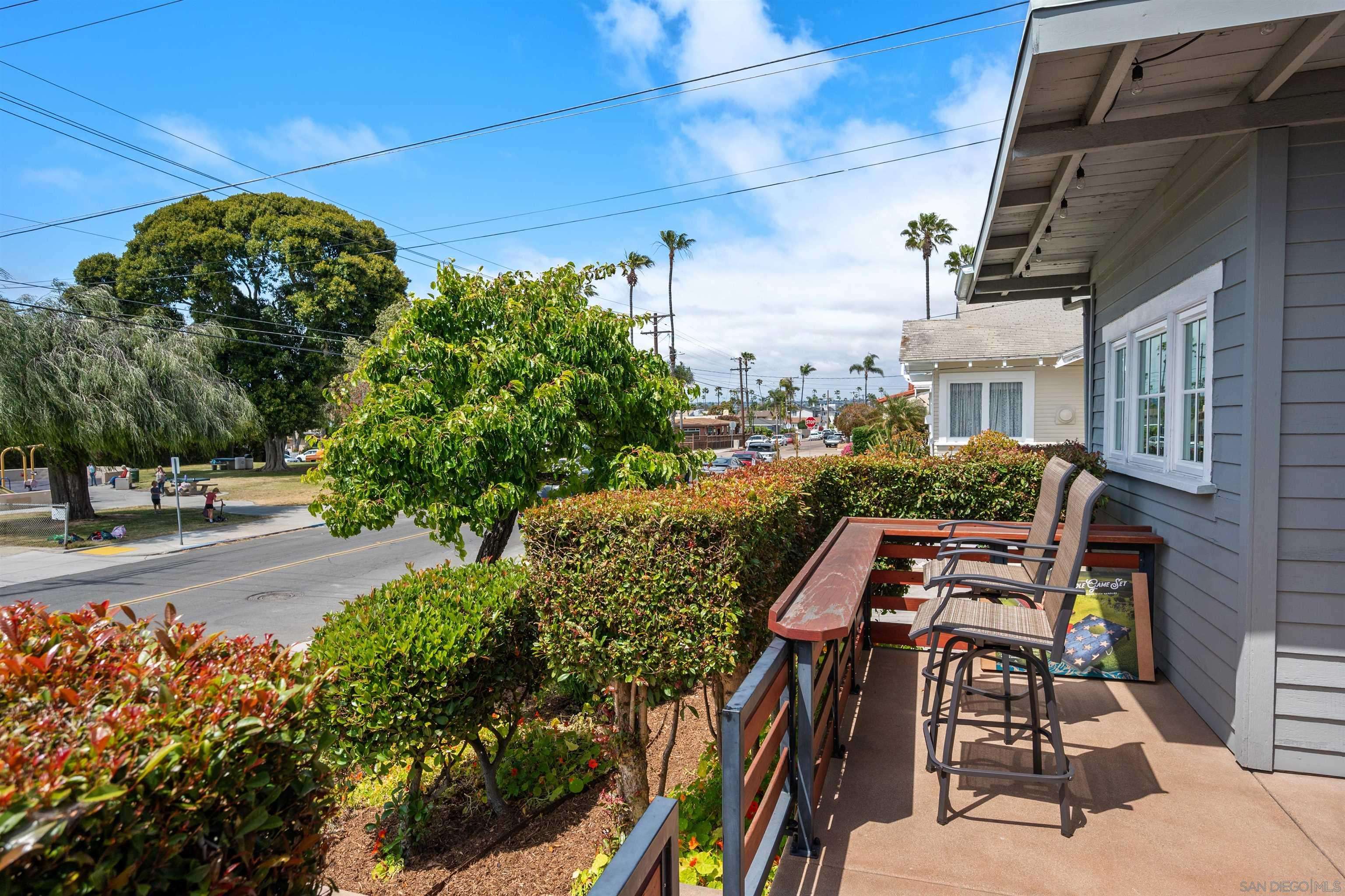 San Diego, CA 92107,1971 Ebers Street