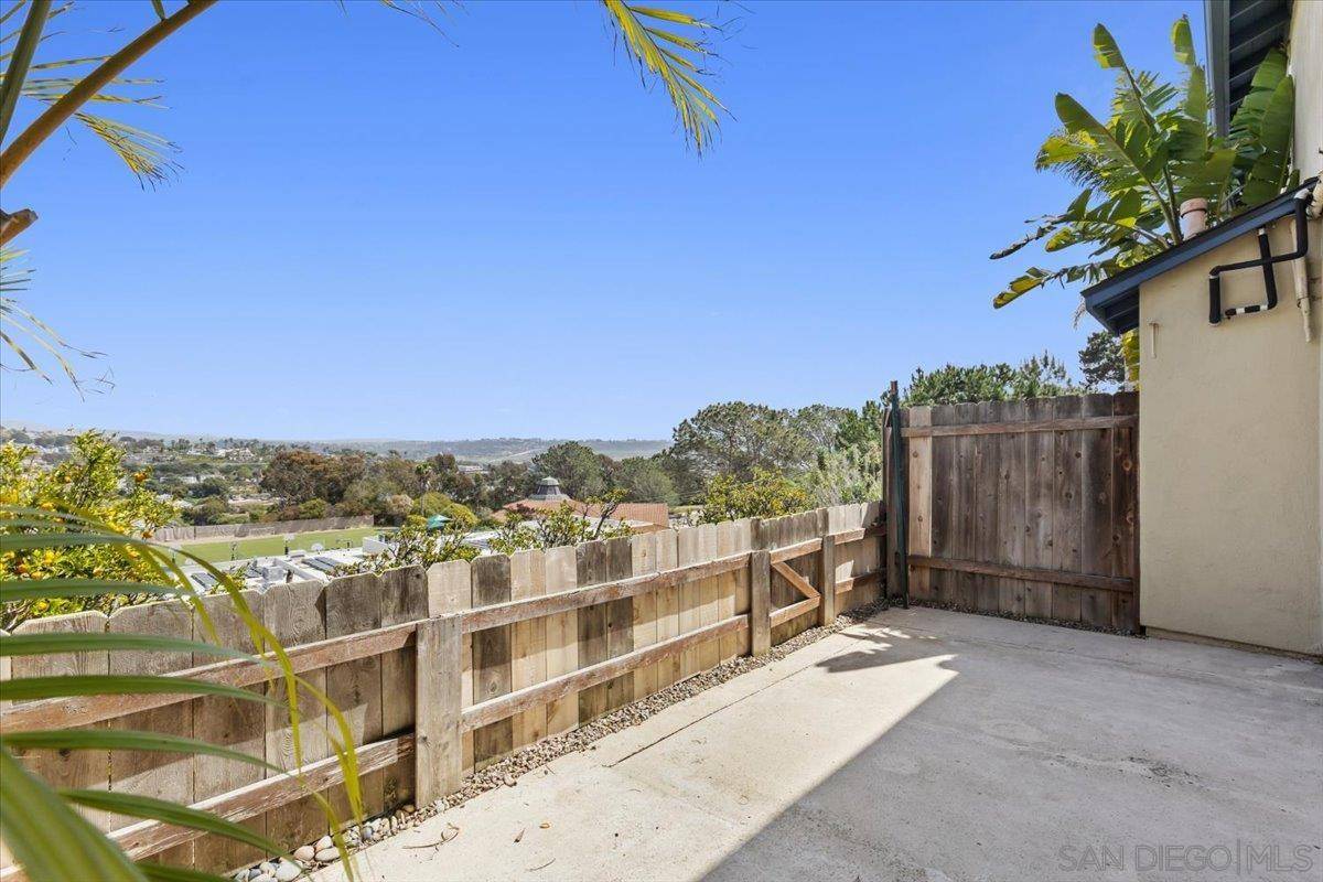 Solana Beach, CA 92075,638 E Solana Cir