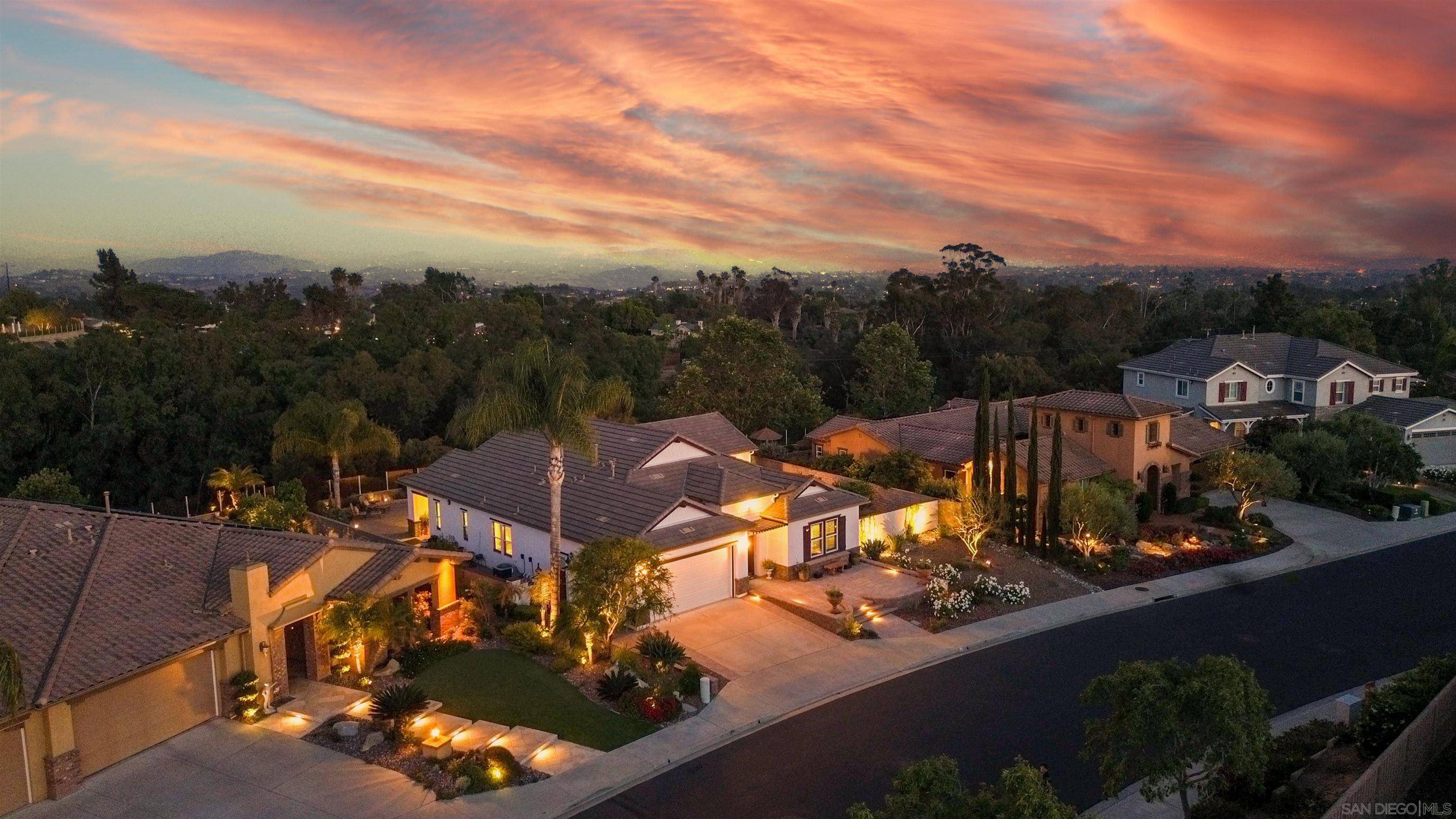 Fallbrook, CA 92028,1961 James Gaynor St