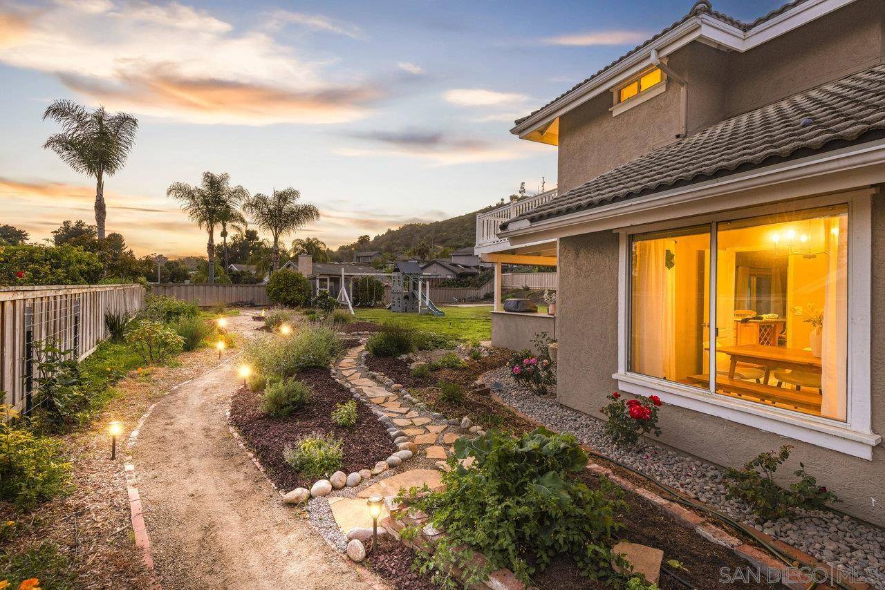 Escondido, CA 92027,1511 Conway Drive