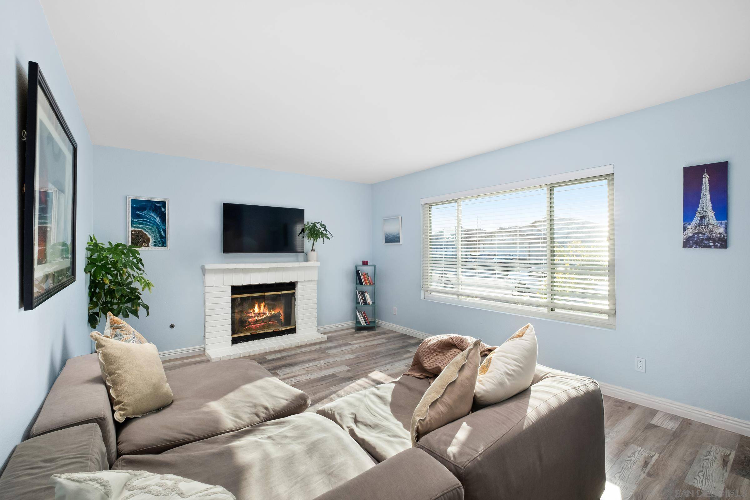 San Diego, CA 92126,10235 Kamwood Pl