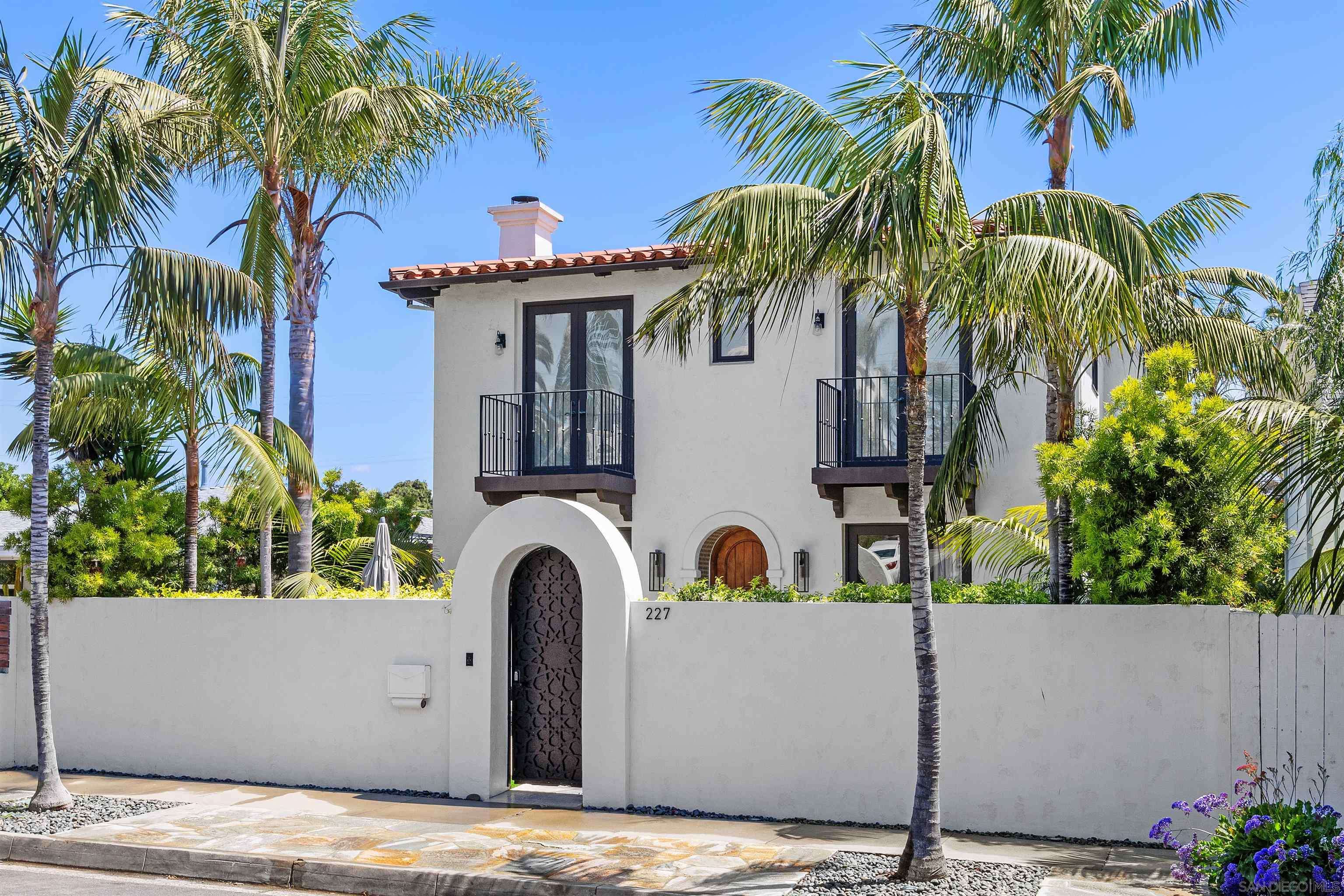 Encinitas, CA 92024,227 Neptune Ave