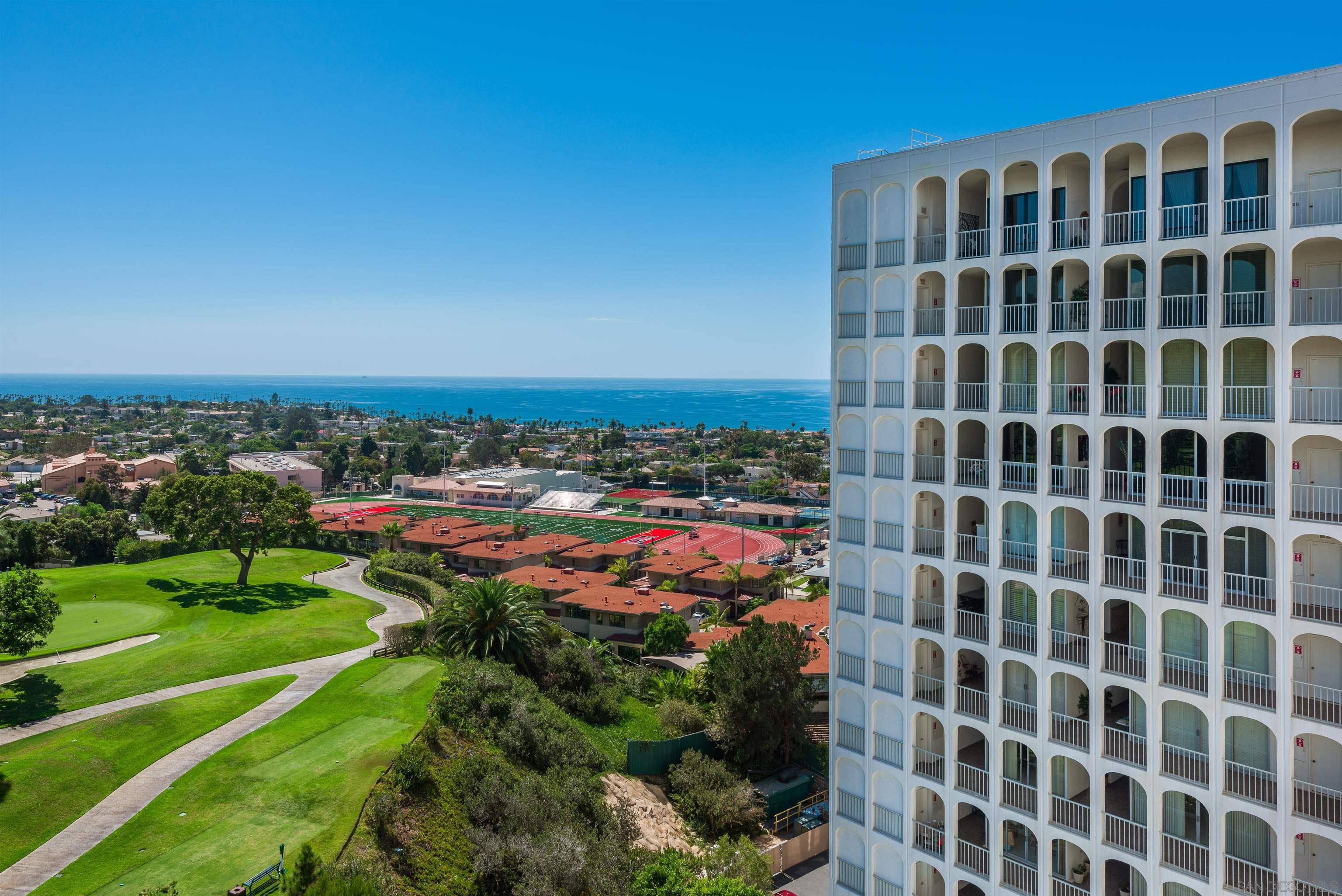 La Jolla, CA 92037,1001 Genter St #6C