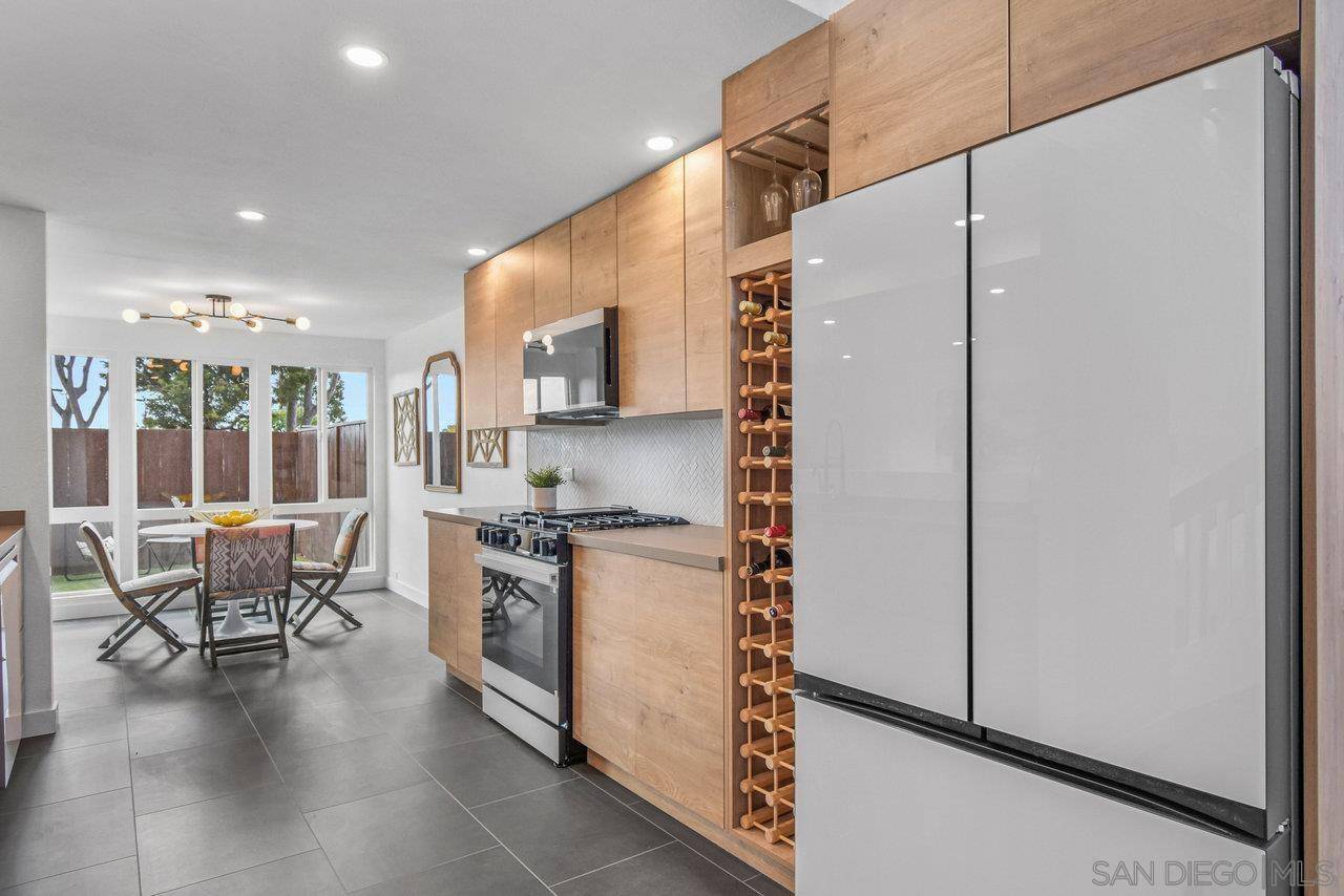 San Diego, CA 92111,6923 Camino Pacheco