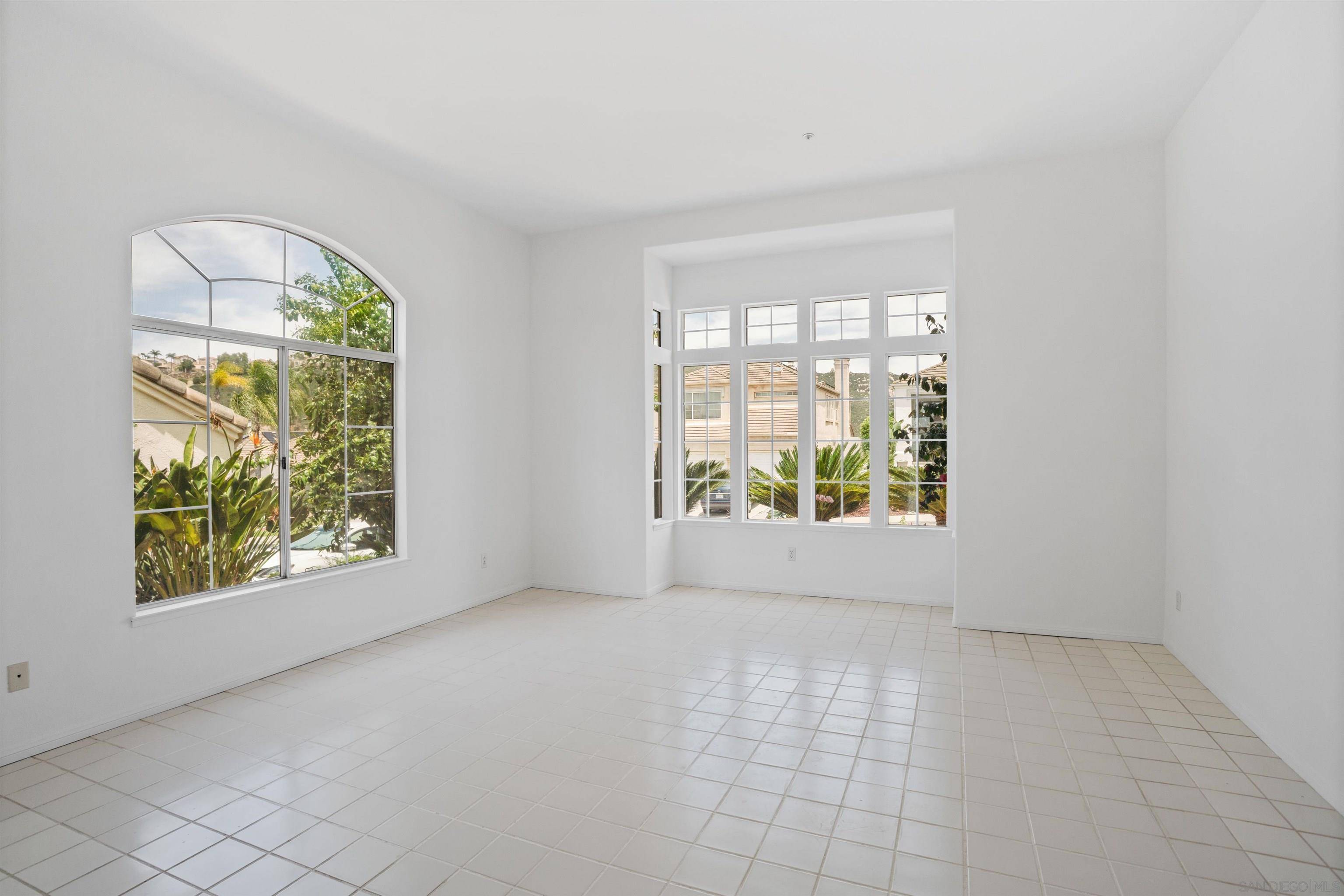 Escondido, CA 92026,2133 View Crest Glen