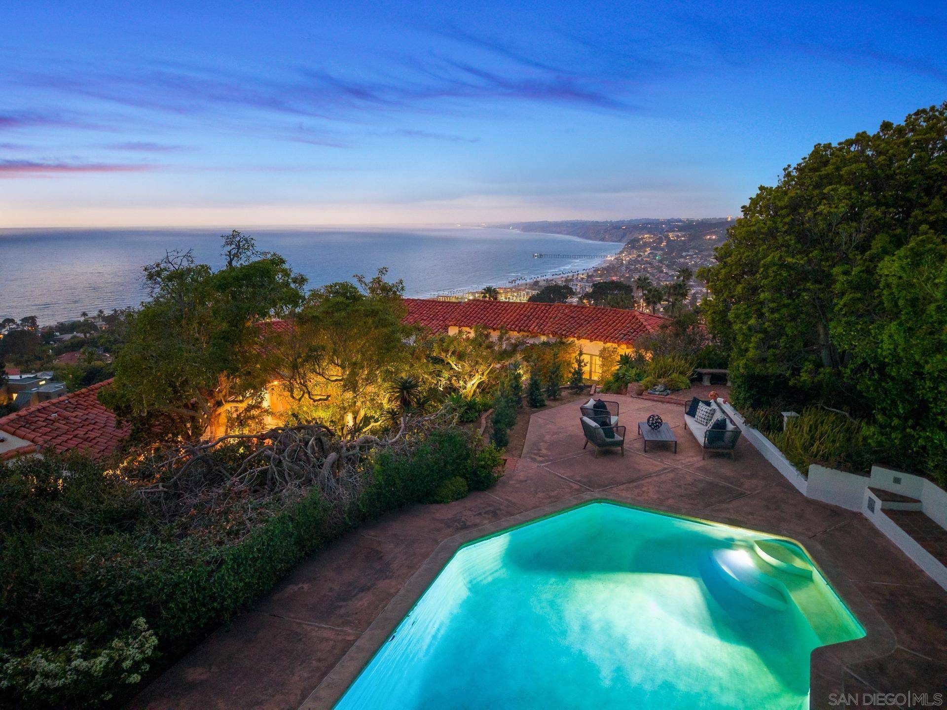 La Jolla, CA 92037,7520 Hillside Dr