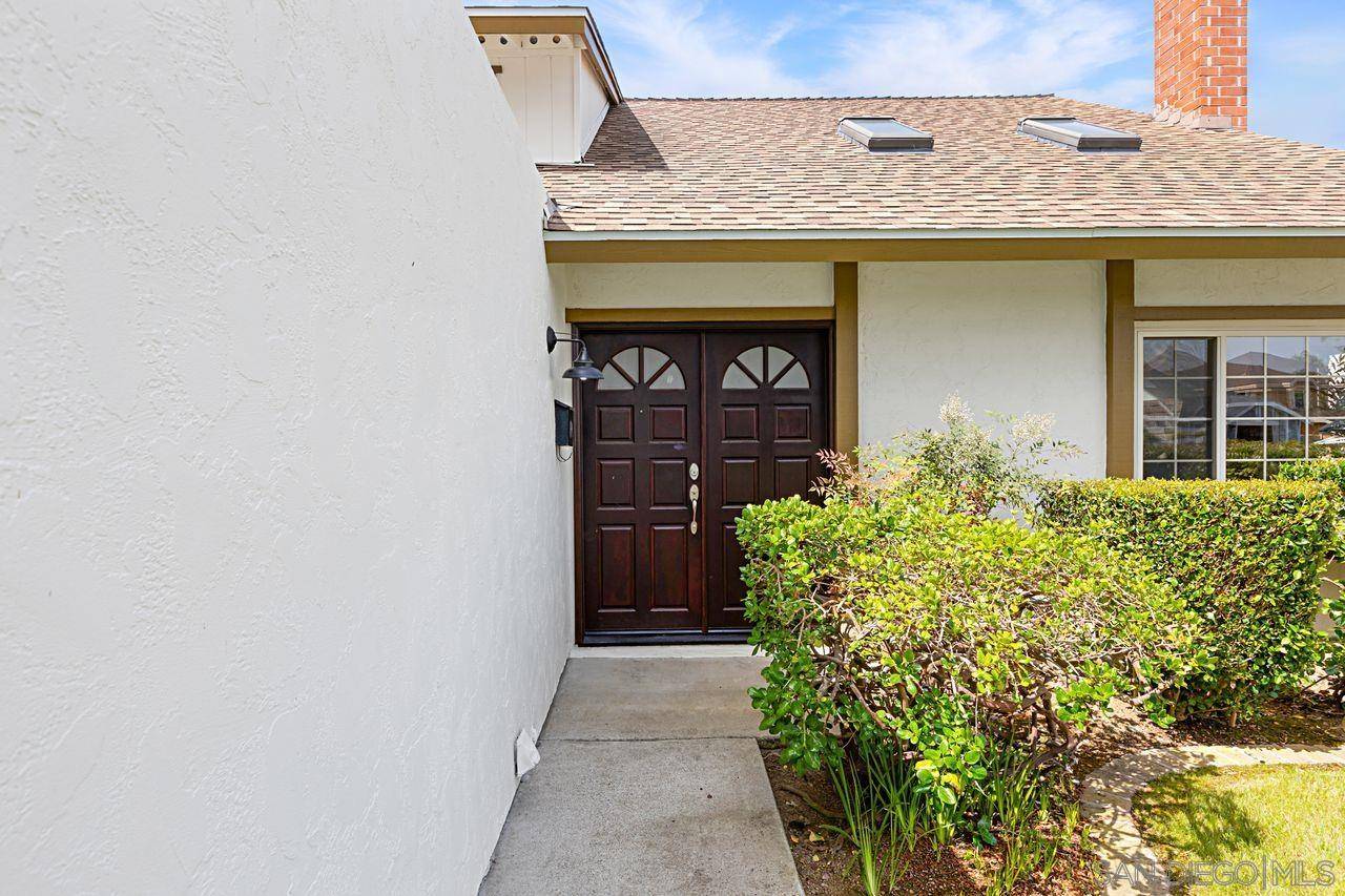 San Diego, CA 92122,4755 Cather Ave