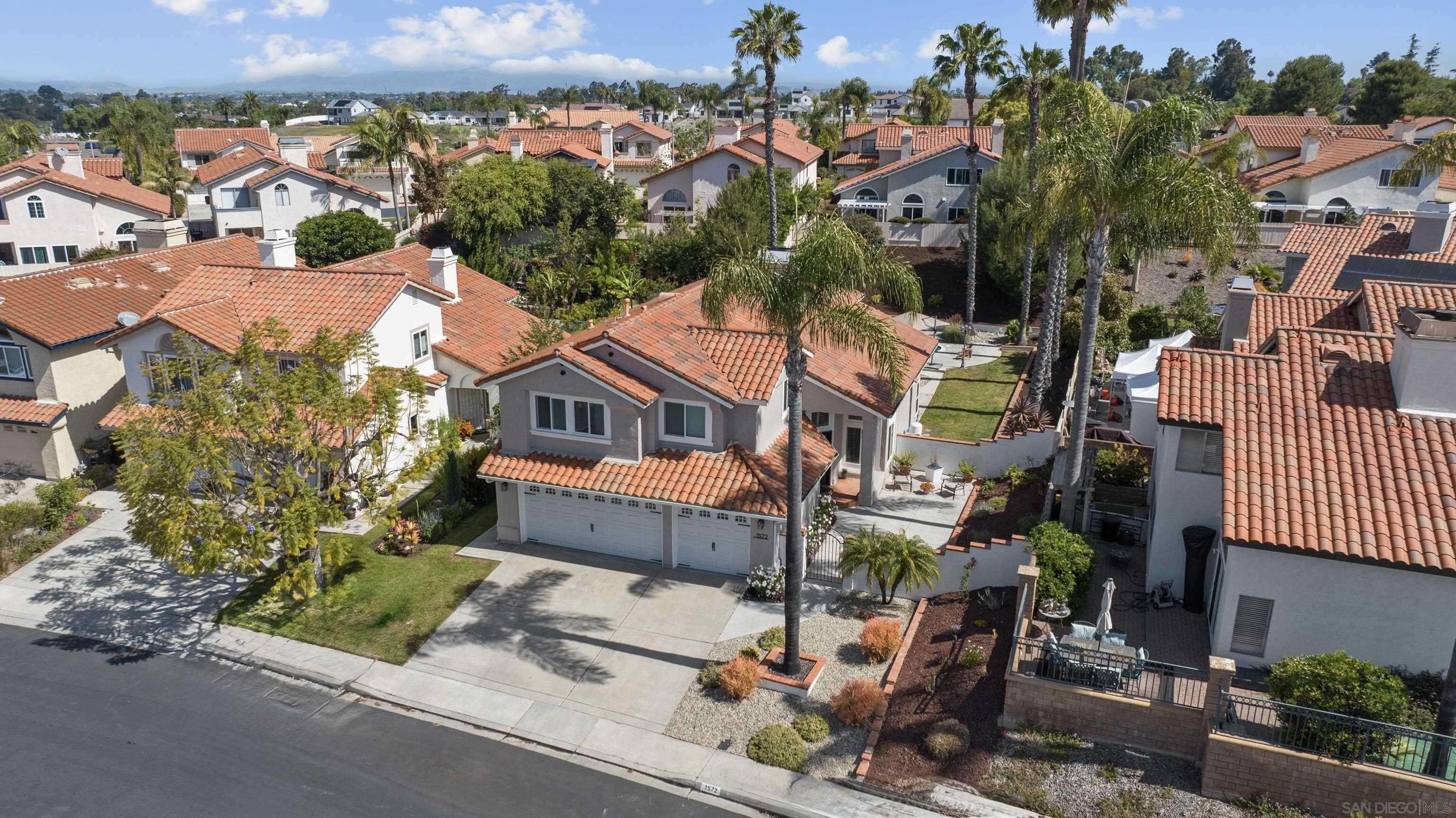 Vista, CA 92081,1572 Roma Dr