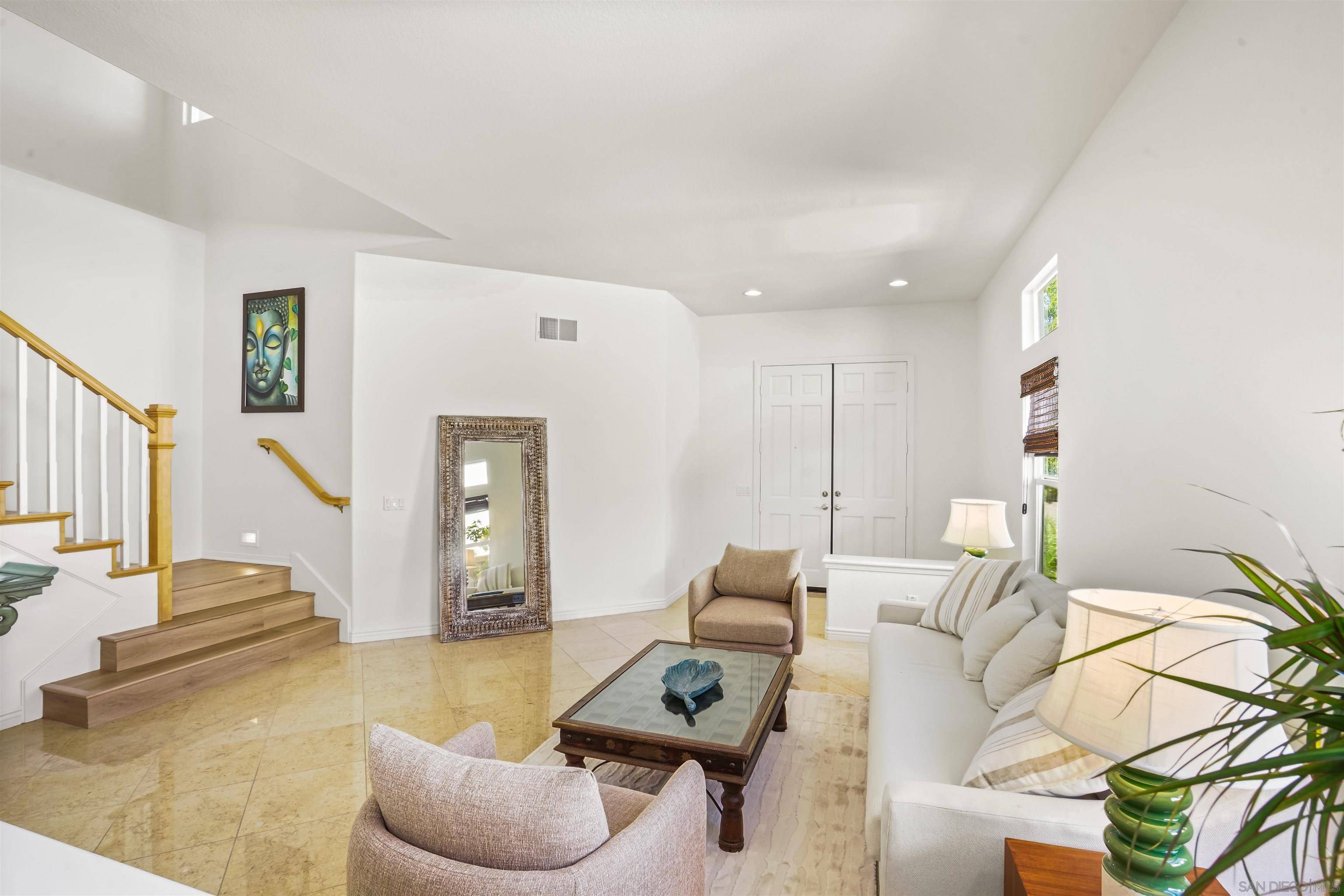San Diego, CA 92130,5032 Manor Ridge Ln