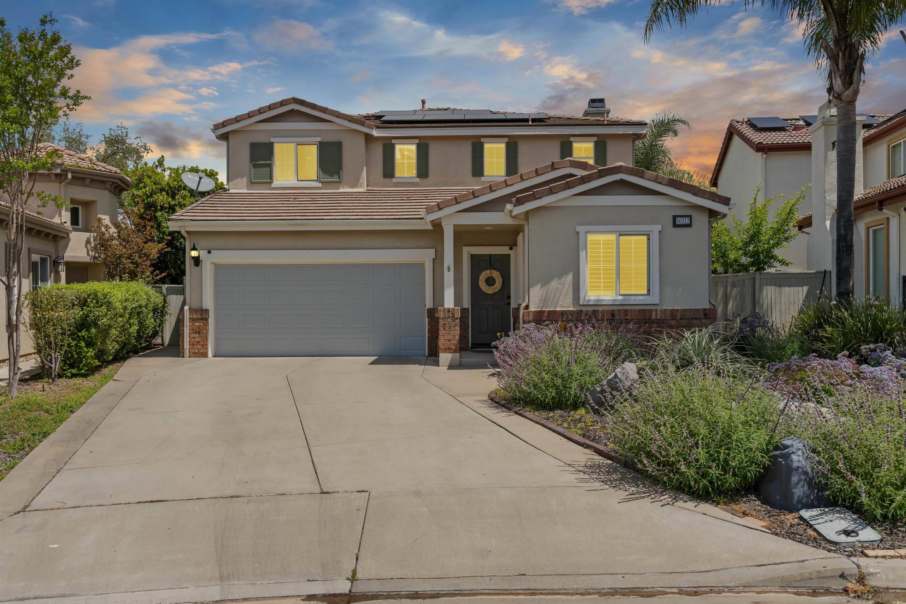 Escondido, CA 92026,10212 Spruce Woodlands Way