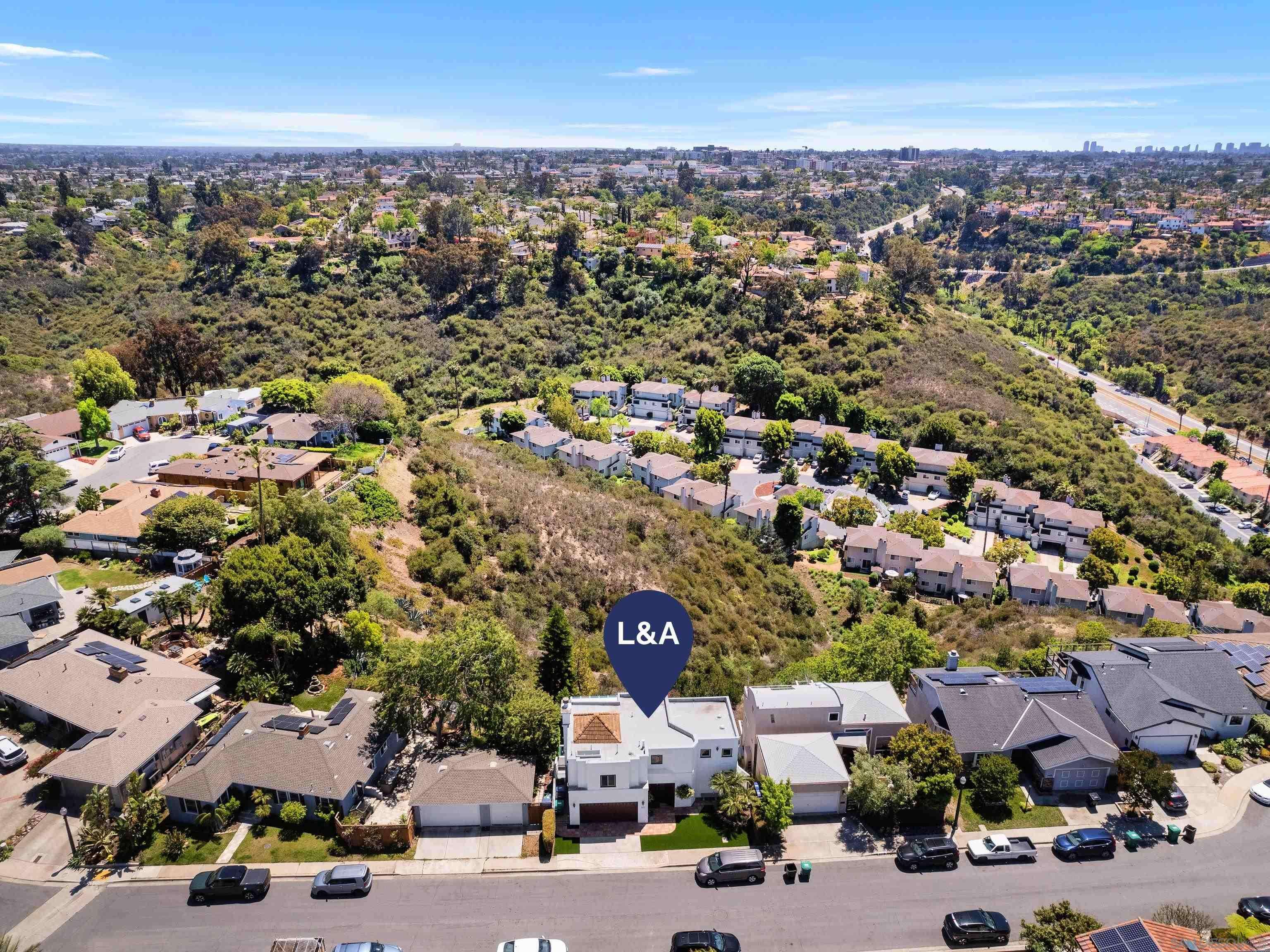 San Diego, CA 92115,4613 Janet Pl