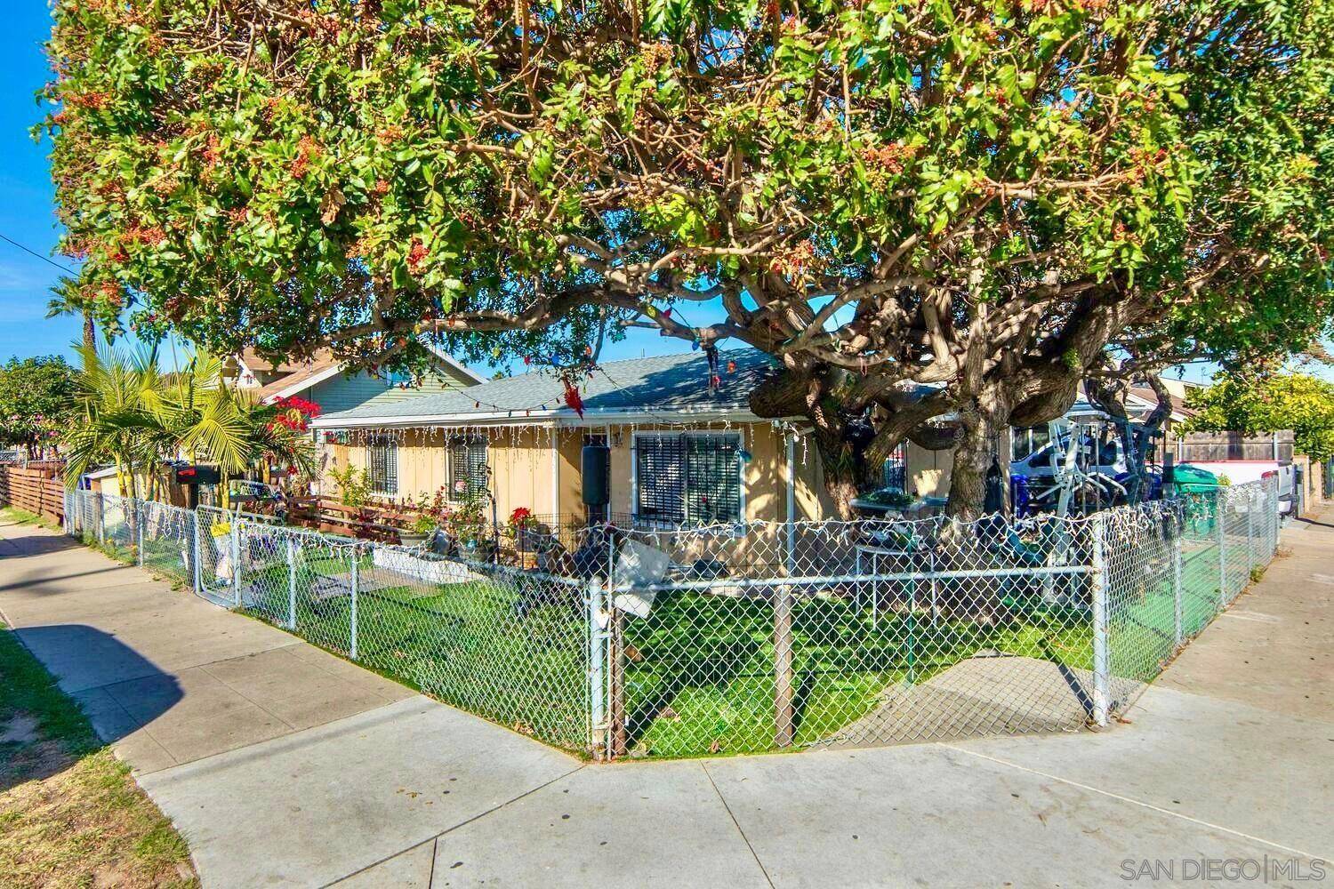 San Diego, CA 92113,2194 Franklin Ave
