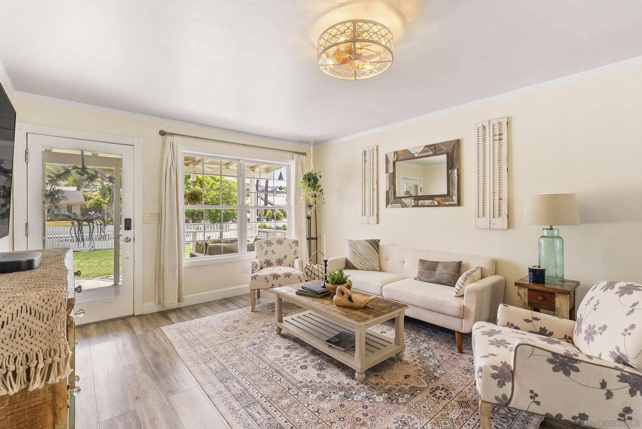 Poway, CA 92064,15234 Hesta St