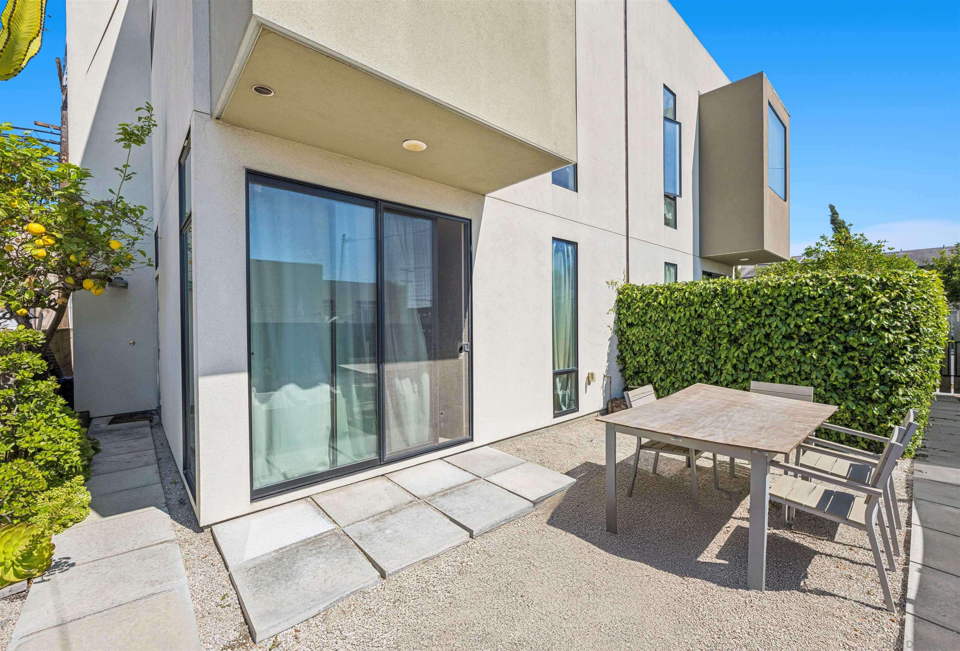 San Diego, CA 92104,2416-18 Polk Ave