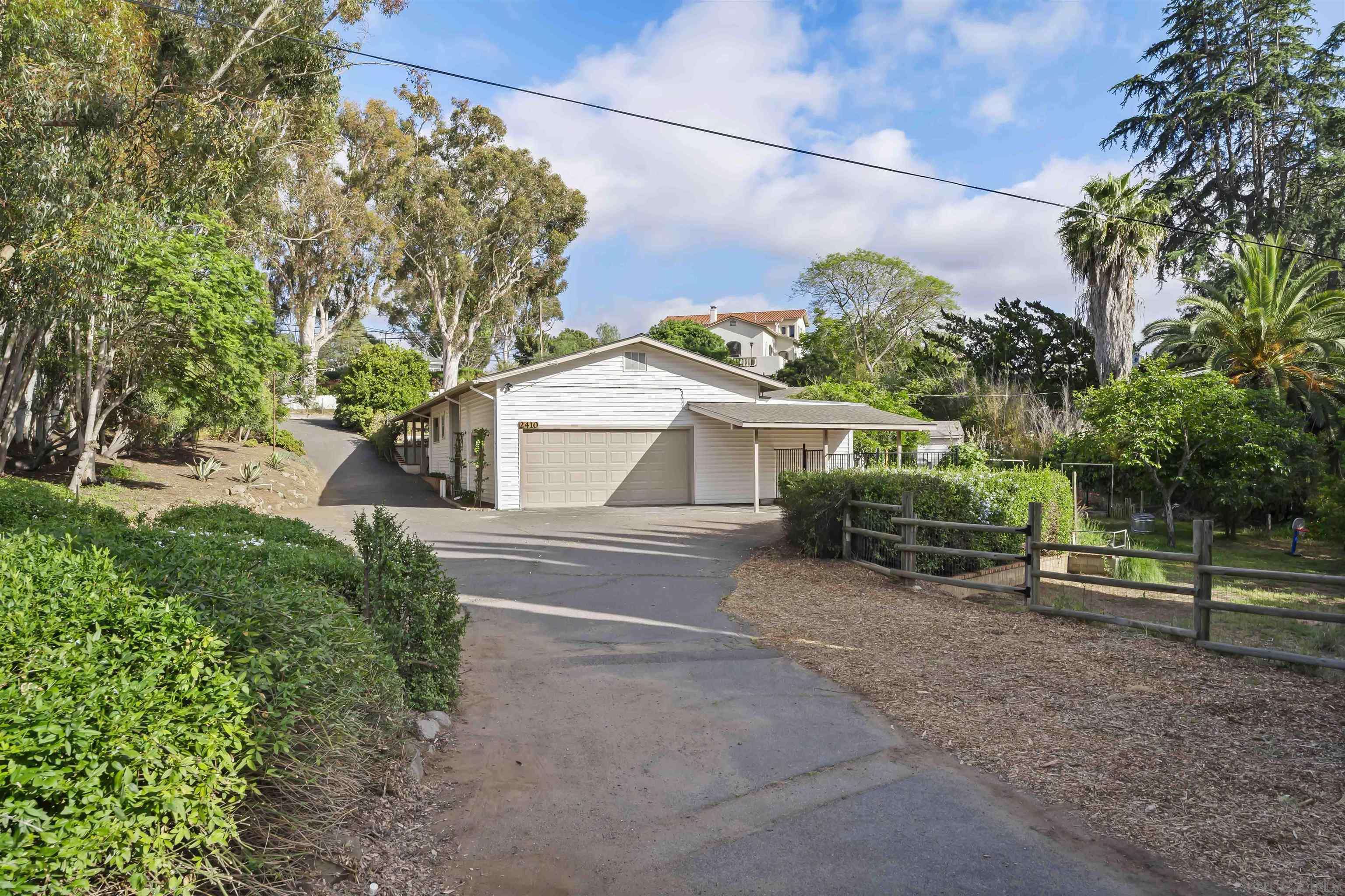 Vista, CA 92084,2410 Alta Vista Dr