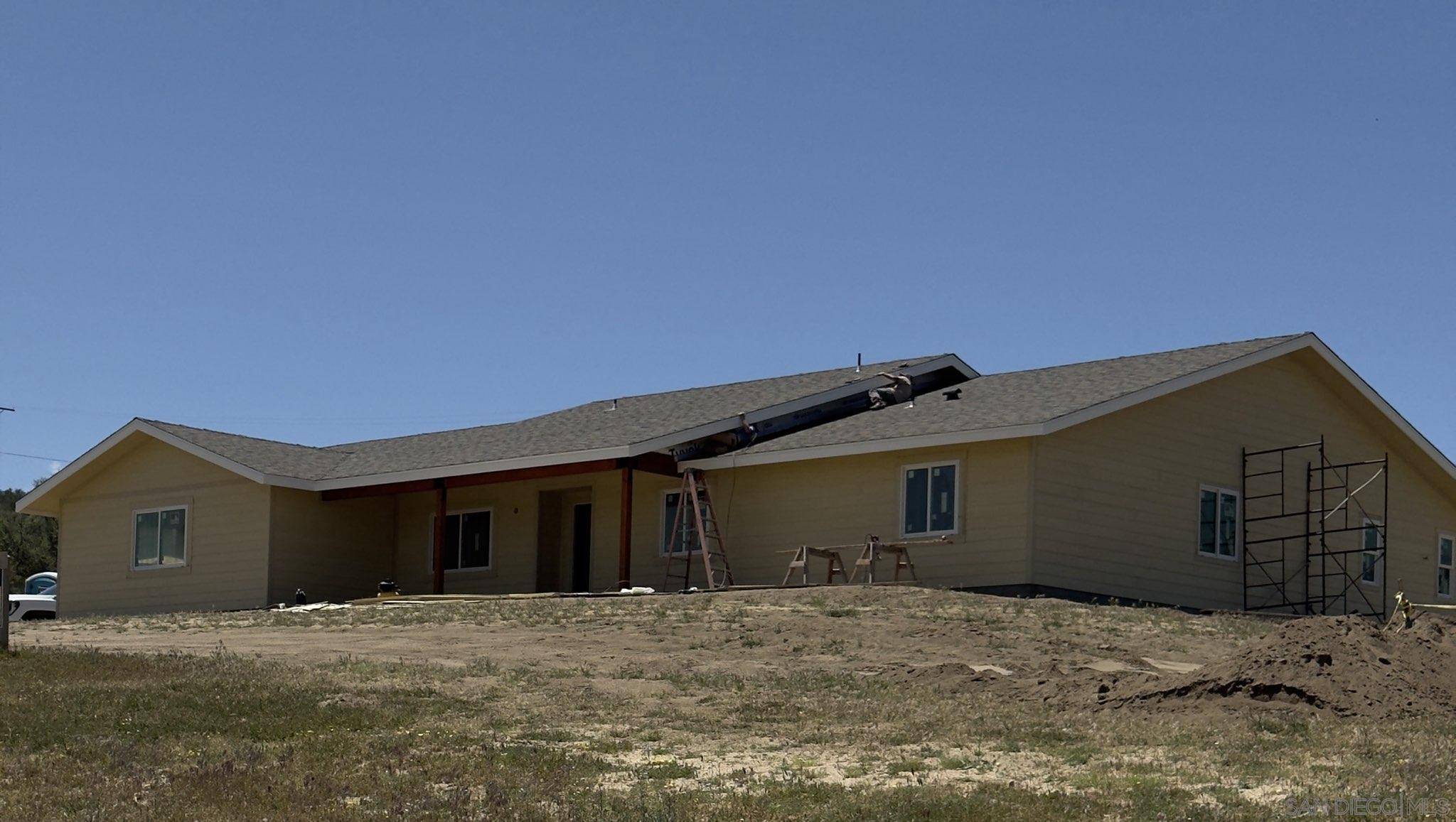 Aguanga, CA 92536,42247 Riverdale