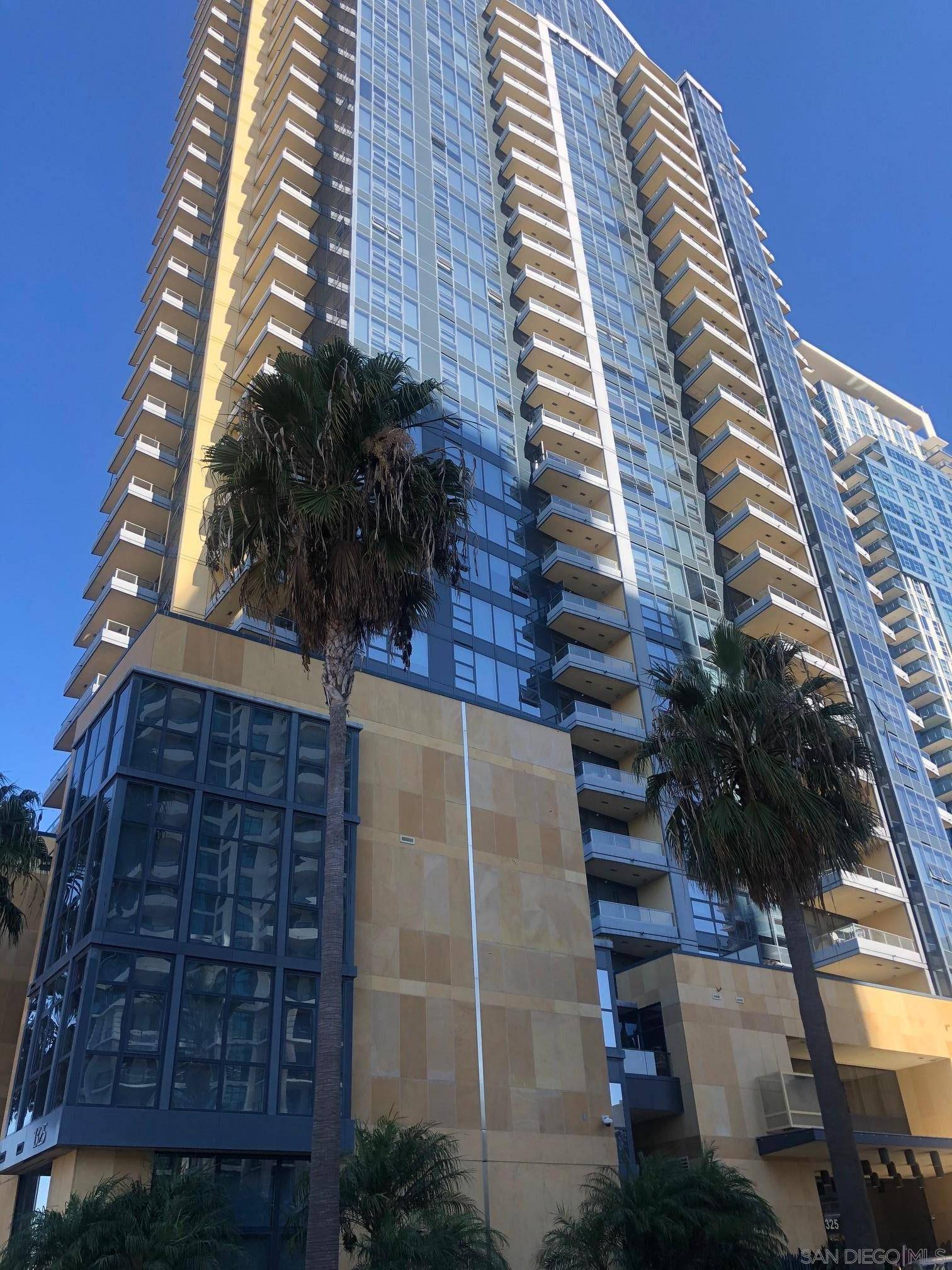 San Diego, CA 92101,1325 Pacific Highway #806