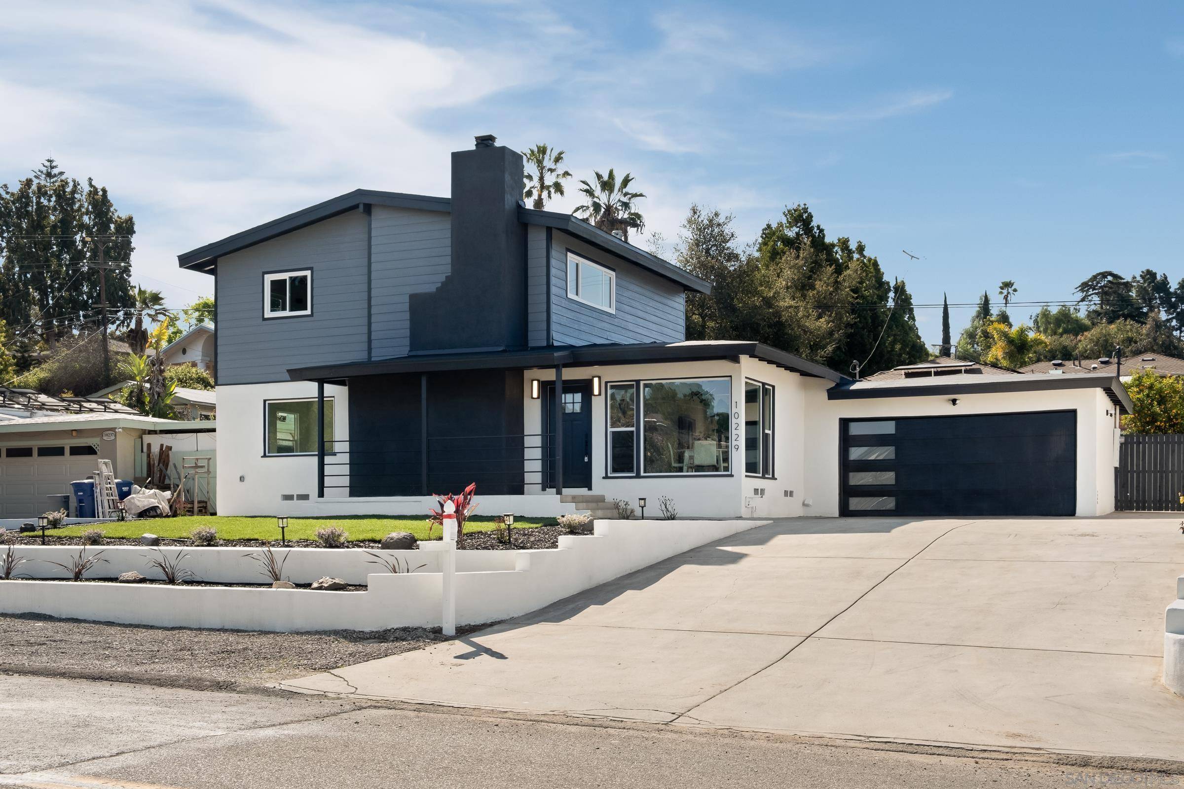 Spring Valley, CA 91977,10229 Del Rio Rd