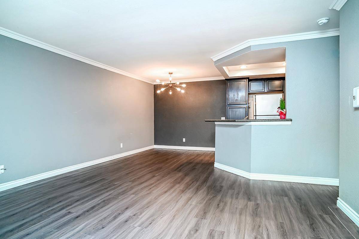 San Diego, CA 92130,12675 Camino Mira Del Mar #170