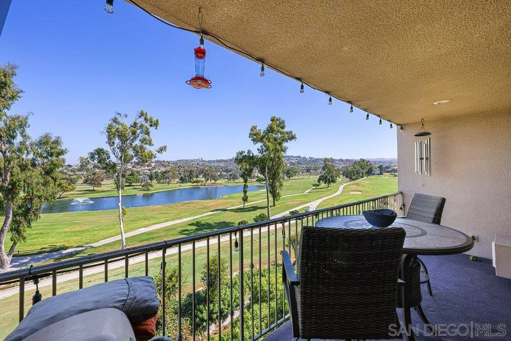 Carlsbad, CA 92009,2348 La Costa Ave #415