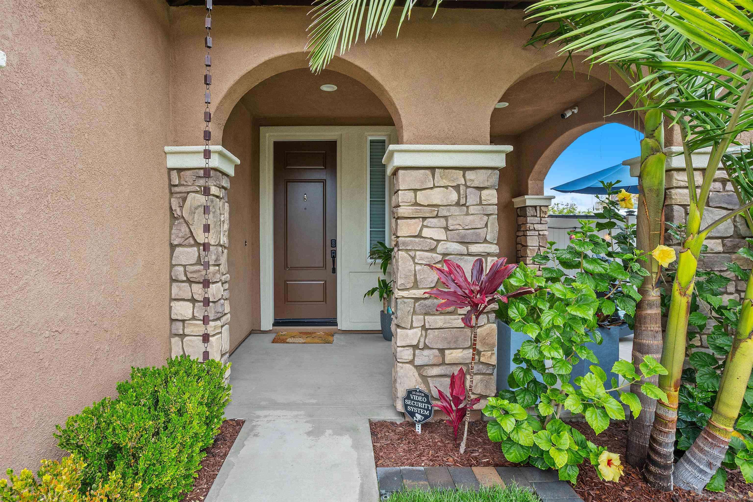 Fallbrook, CA 92028,303 Ventasso Way