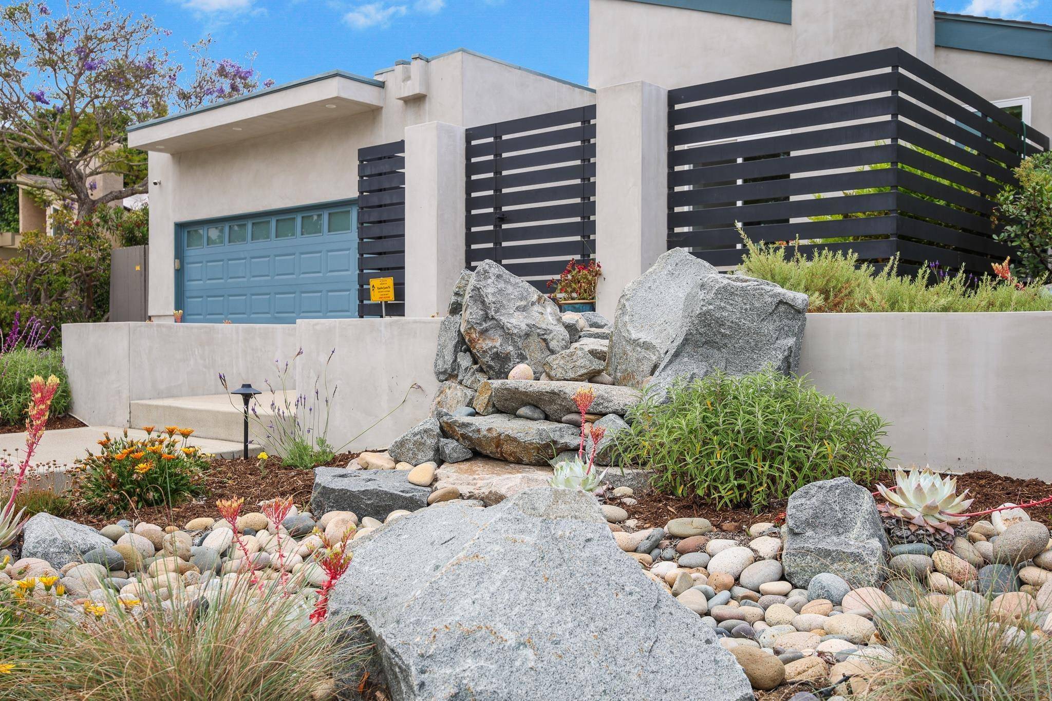 Encinitas, CA 92024,1933 Parkdale Lane