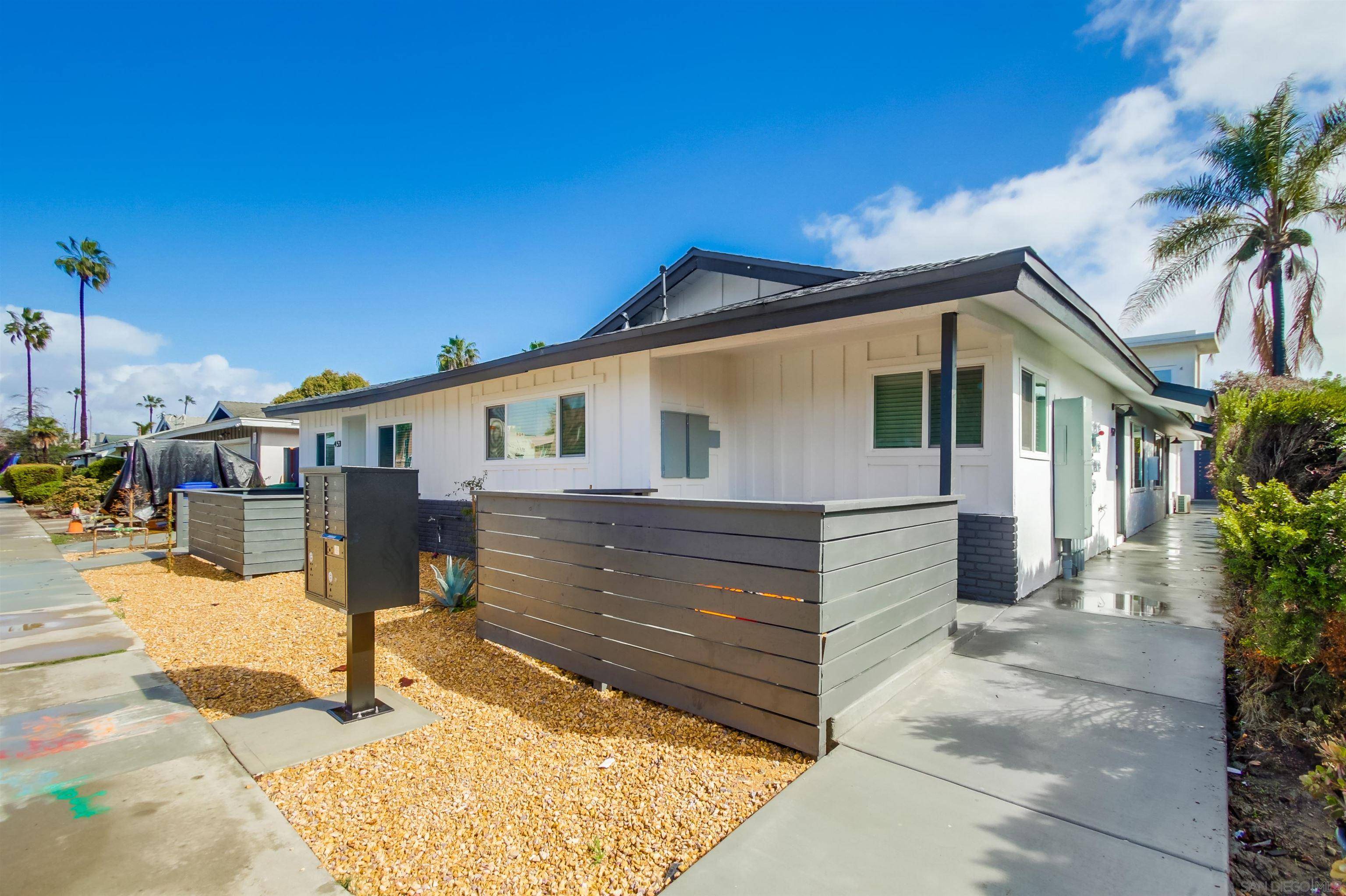 San Diego, CA 92115,4527-29 63rd