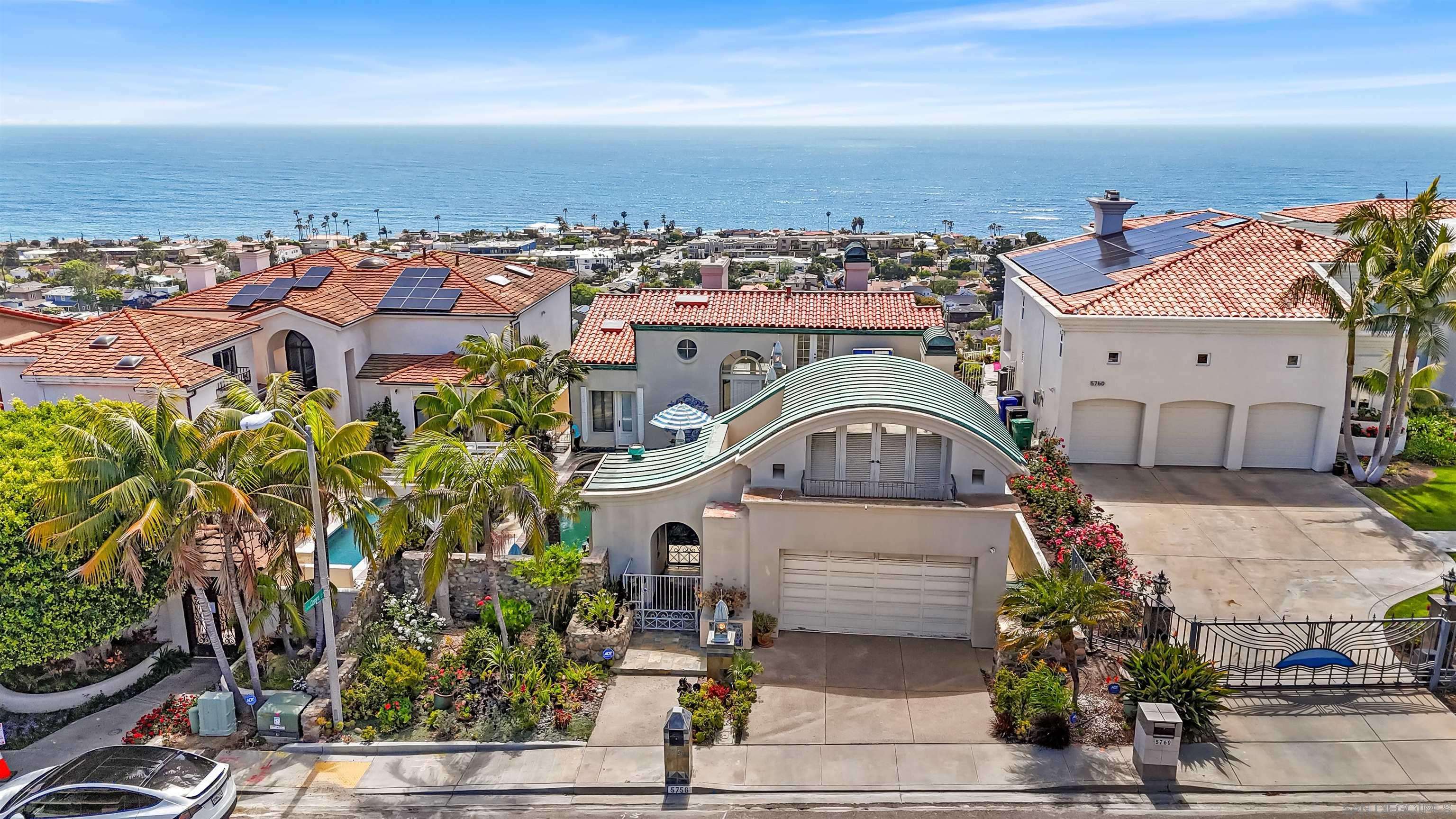 La Jolla, CA 92037,5756 La Jolla Corona Dr