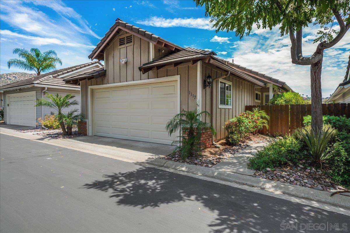 El Cajon, CA 92019,1117 Bitterbush Ln