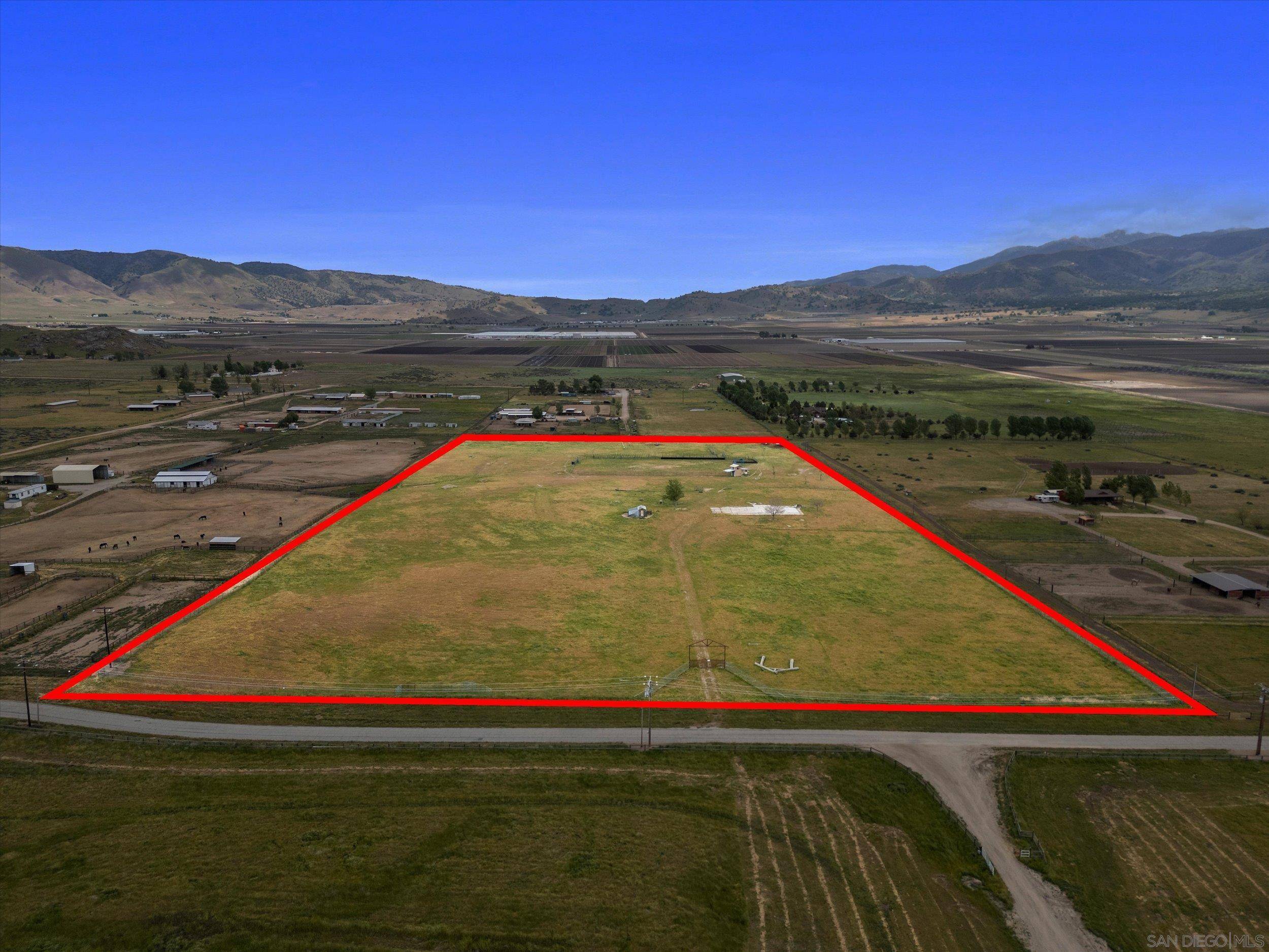 Tehachapi, CA 93561,20256 Sasia RD #6