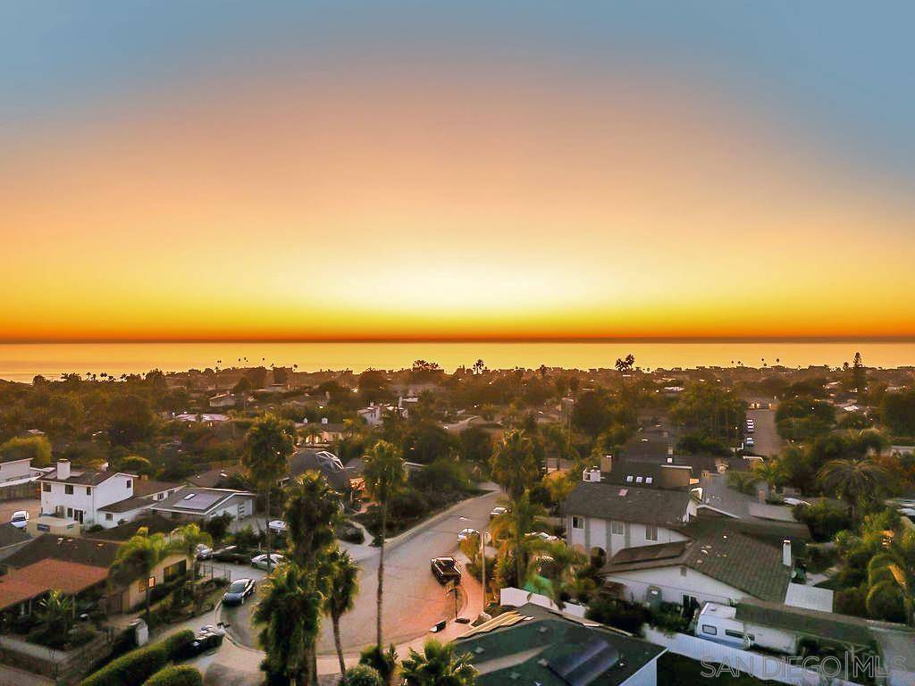 Encinitas, CA 92024,444 Alviso Way