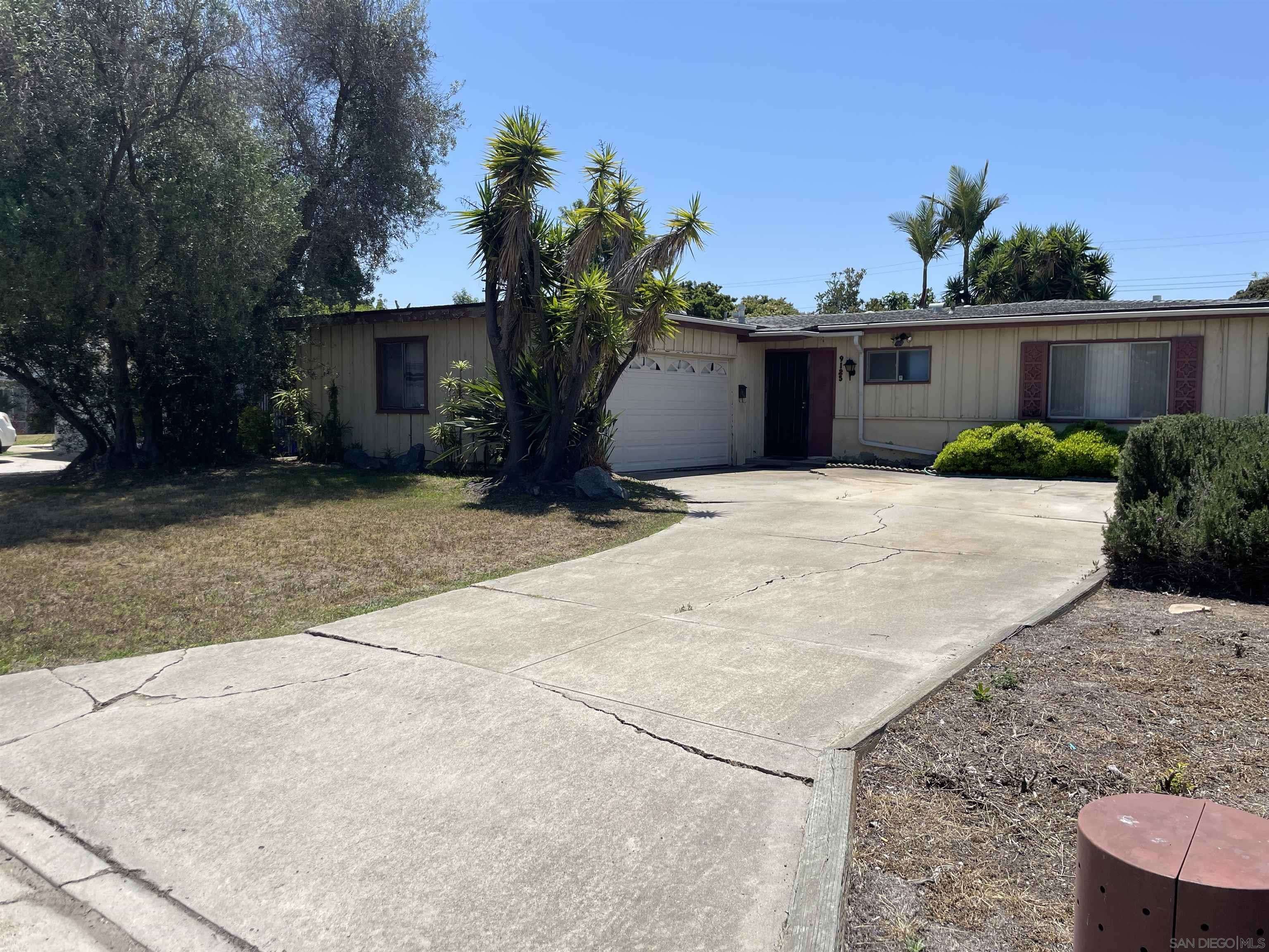 Spring Valley, CA 91977,9125 Akard St