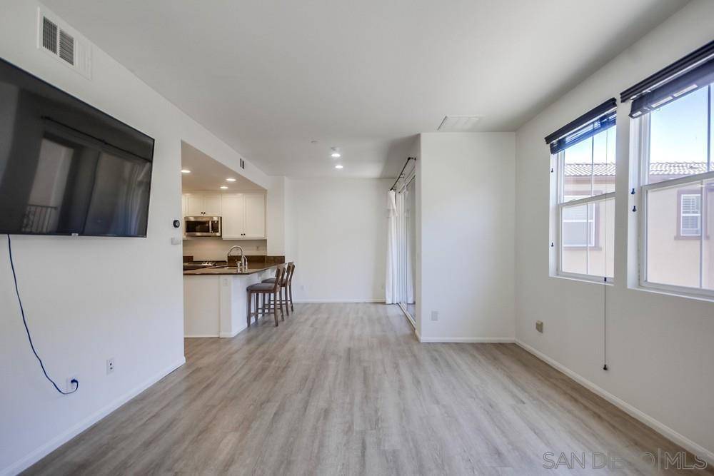 Santee, CA 92071,2001 Montilla St