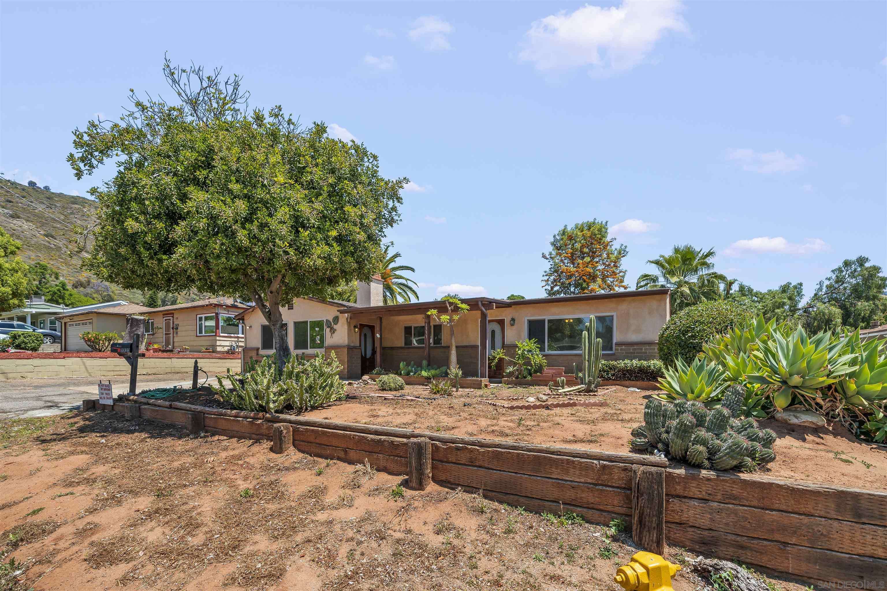 El Cajon, CA 92021,1333 Clove St