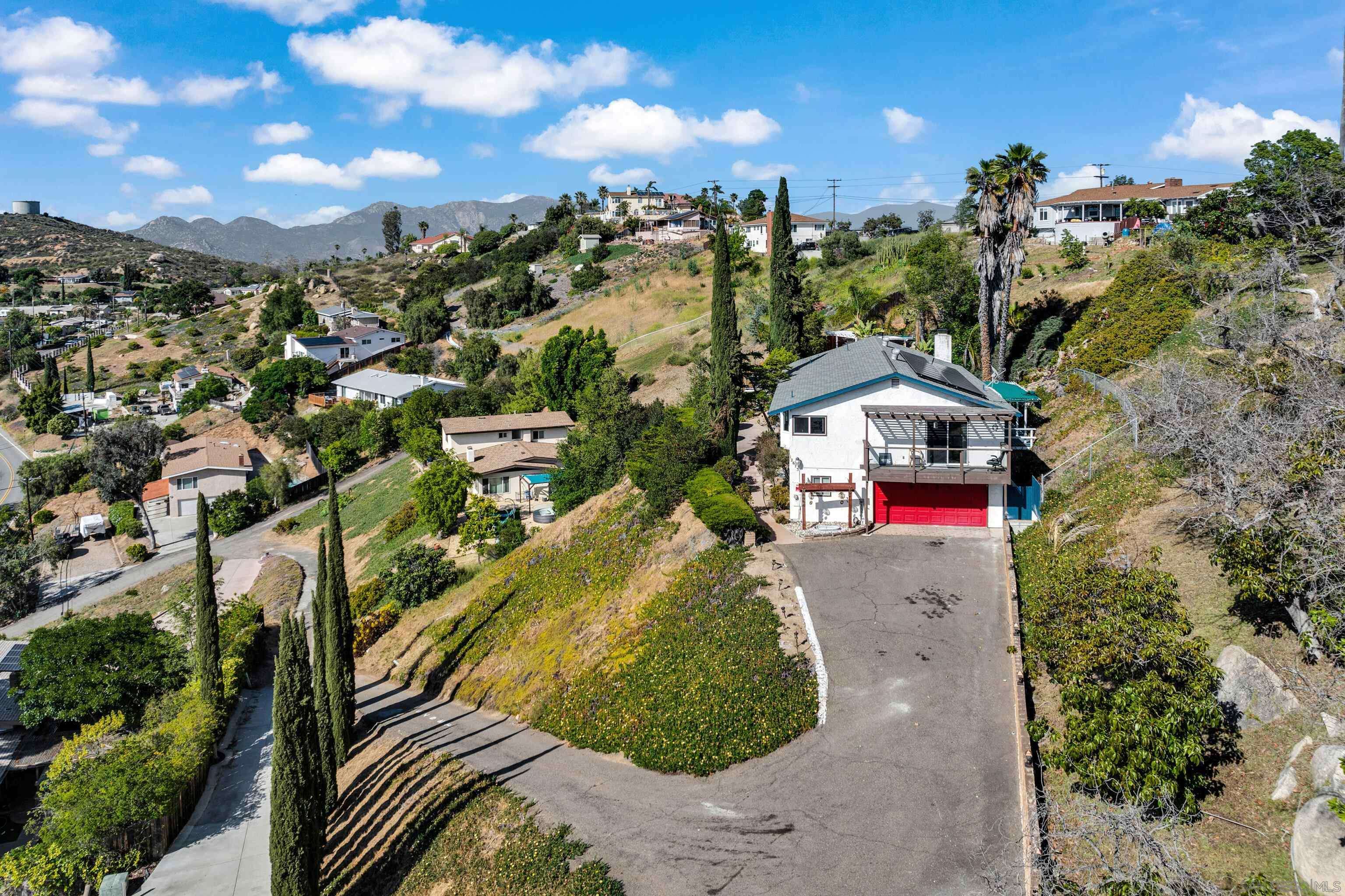 El Cajon, CA 92021,12673 Jackson Hill Dr