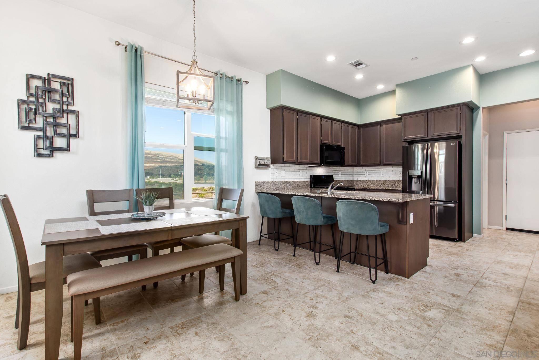 Chula Vista, CA 91913,1215 Idanan Rd #1