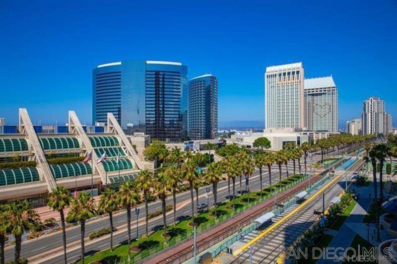 San Diego, CA 92101,200 Harbor #501