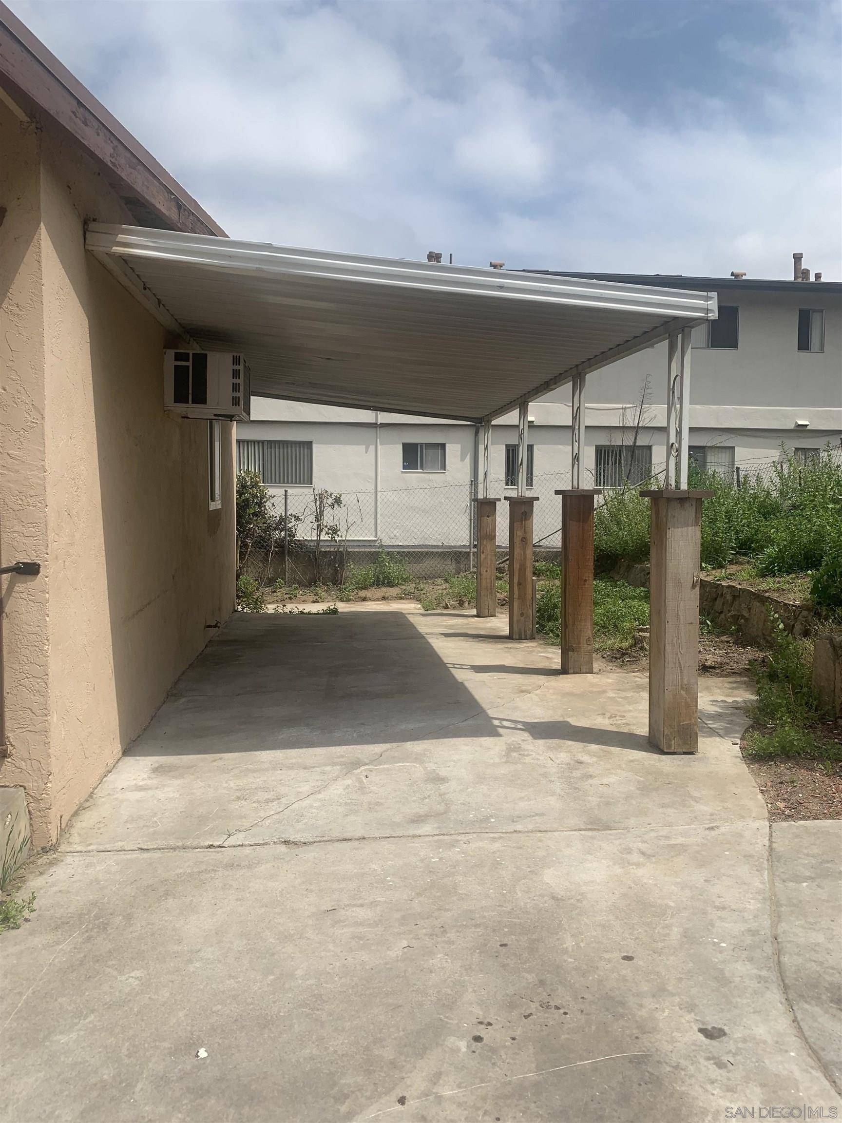 Lakeside, CA 92040,12429 Julian
