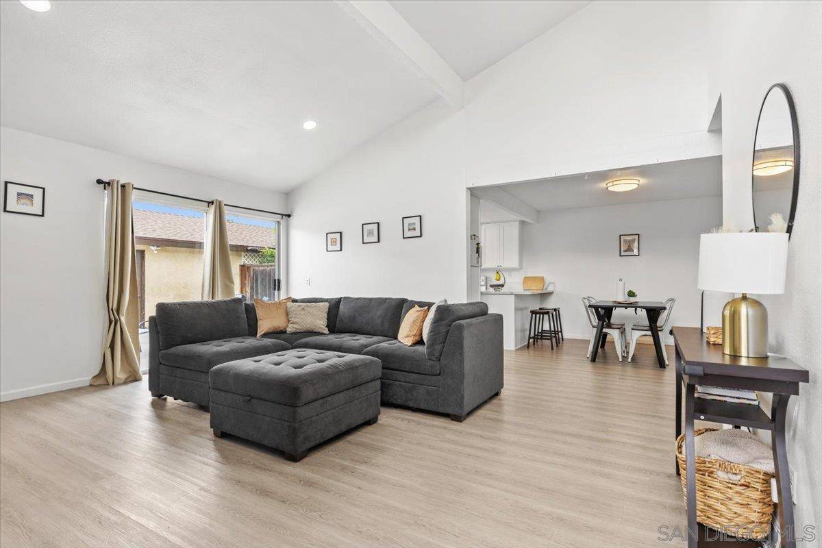 Spring Valley, CA 91977,2305 Nueces Ln
